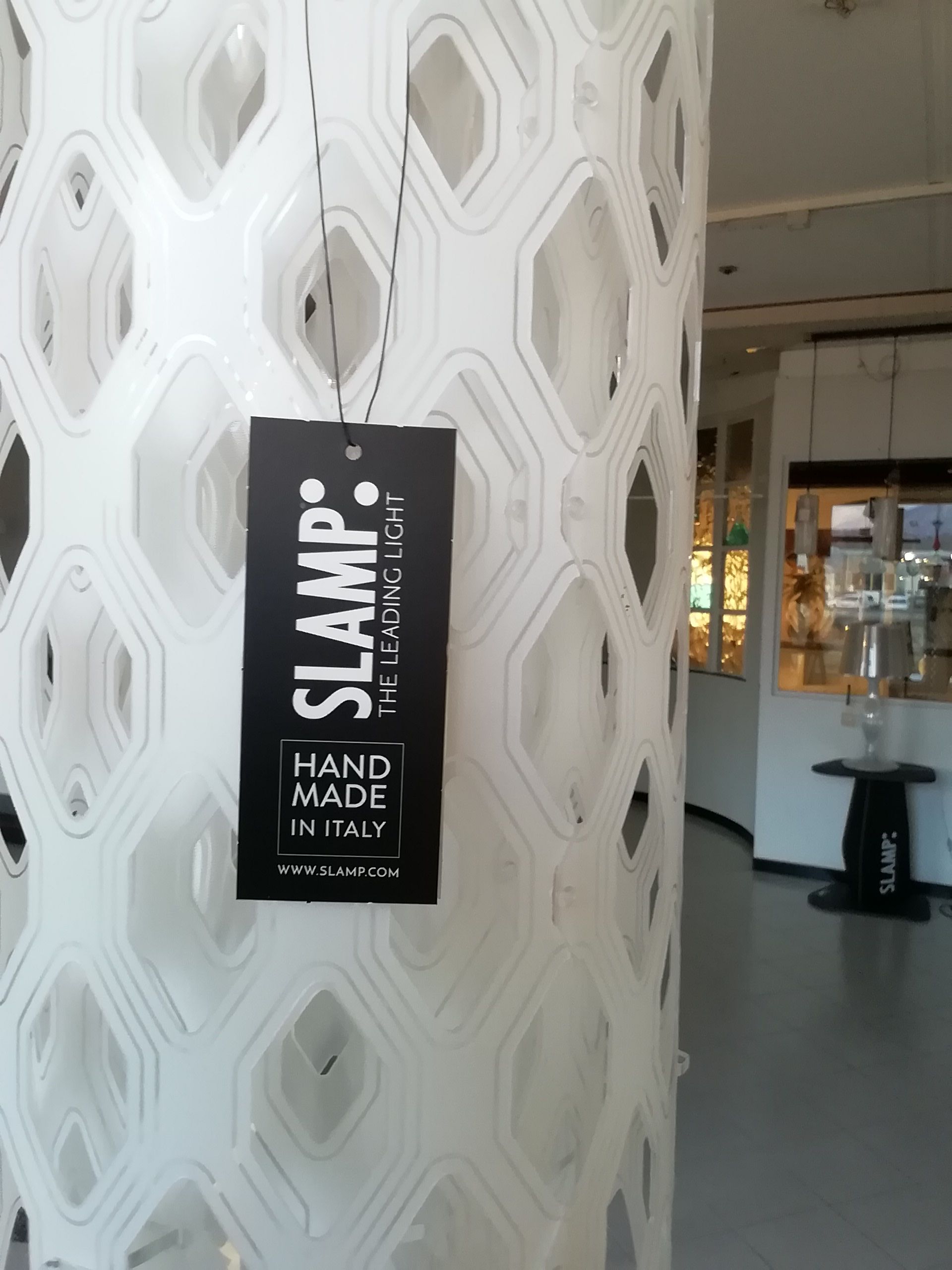 Lampe sur pied Charlotte blanche Brand