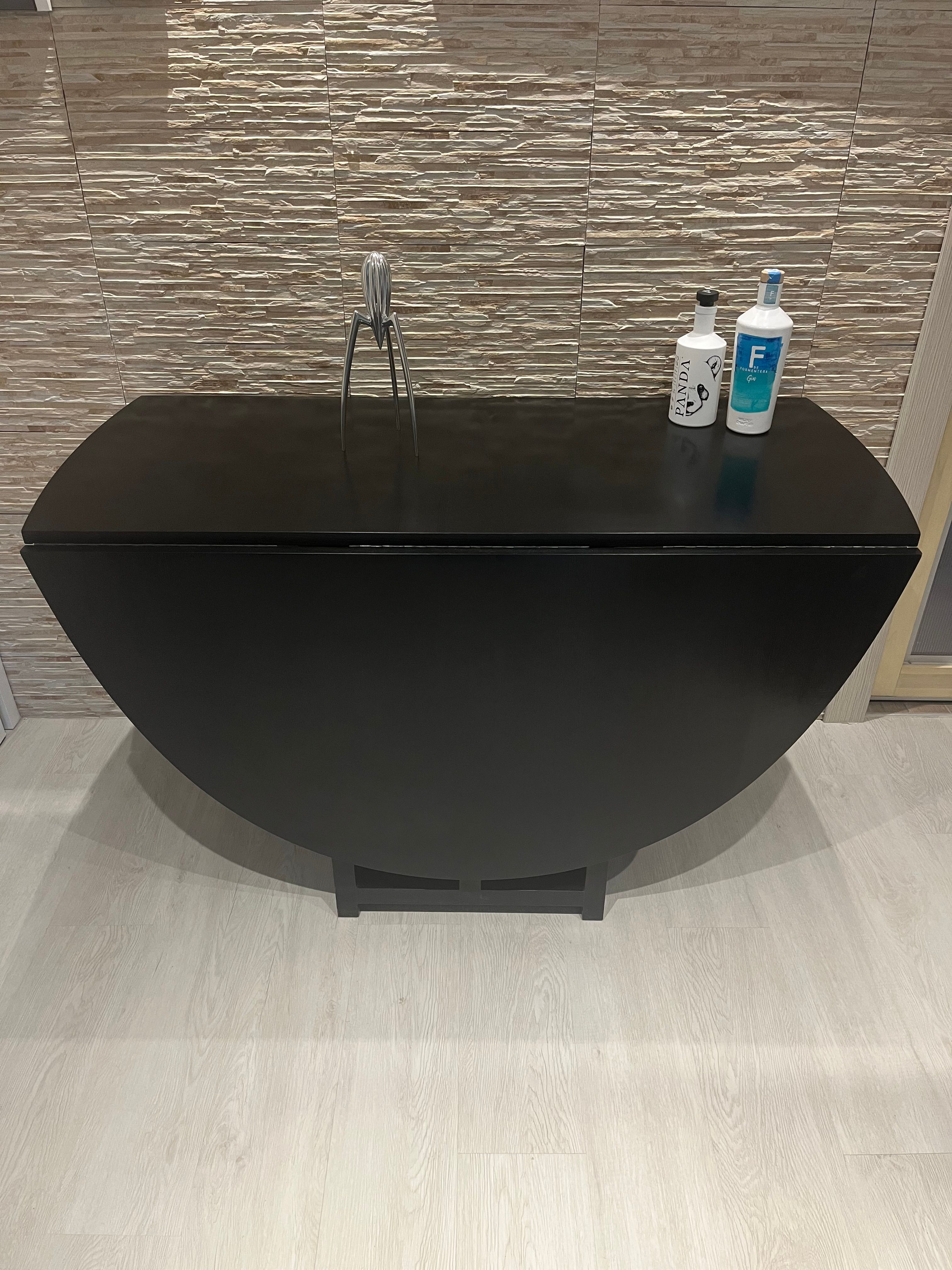 Tavolo ovale in legno di frassino nero di Charles Rennie Mackintosh (anni '80), Cassina Defects