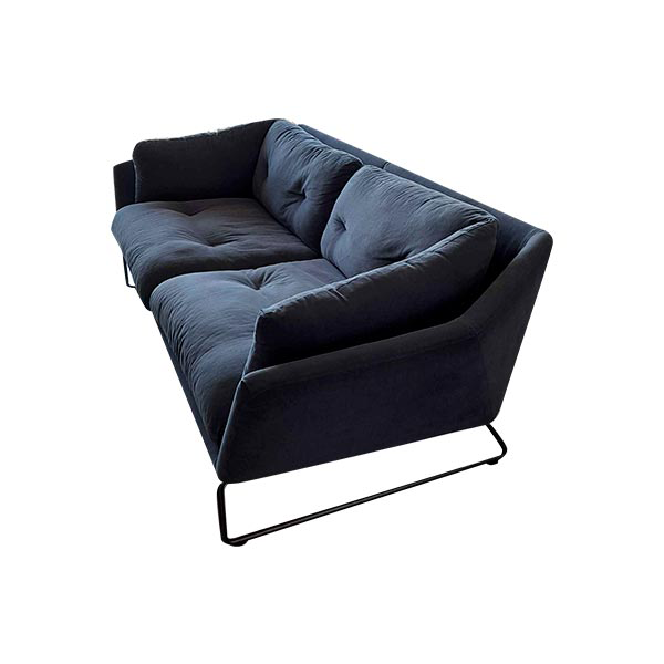New York sofa in fabric and black nickel feet, Saba image
