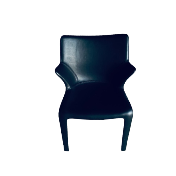 Sedia con braccioli Lou Eat in pelle nera di Philippe Starck, Driade image