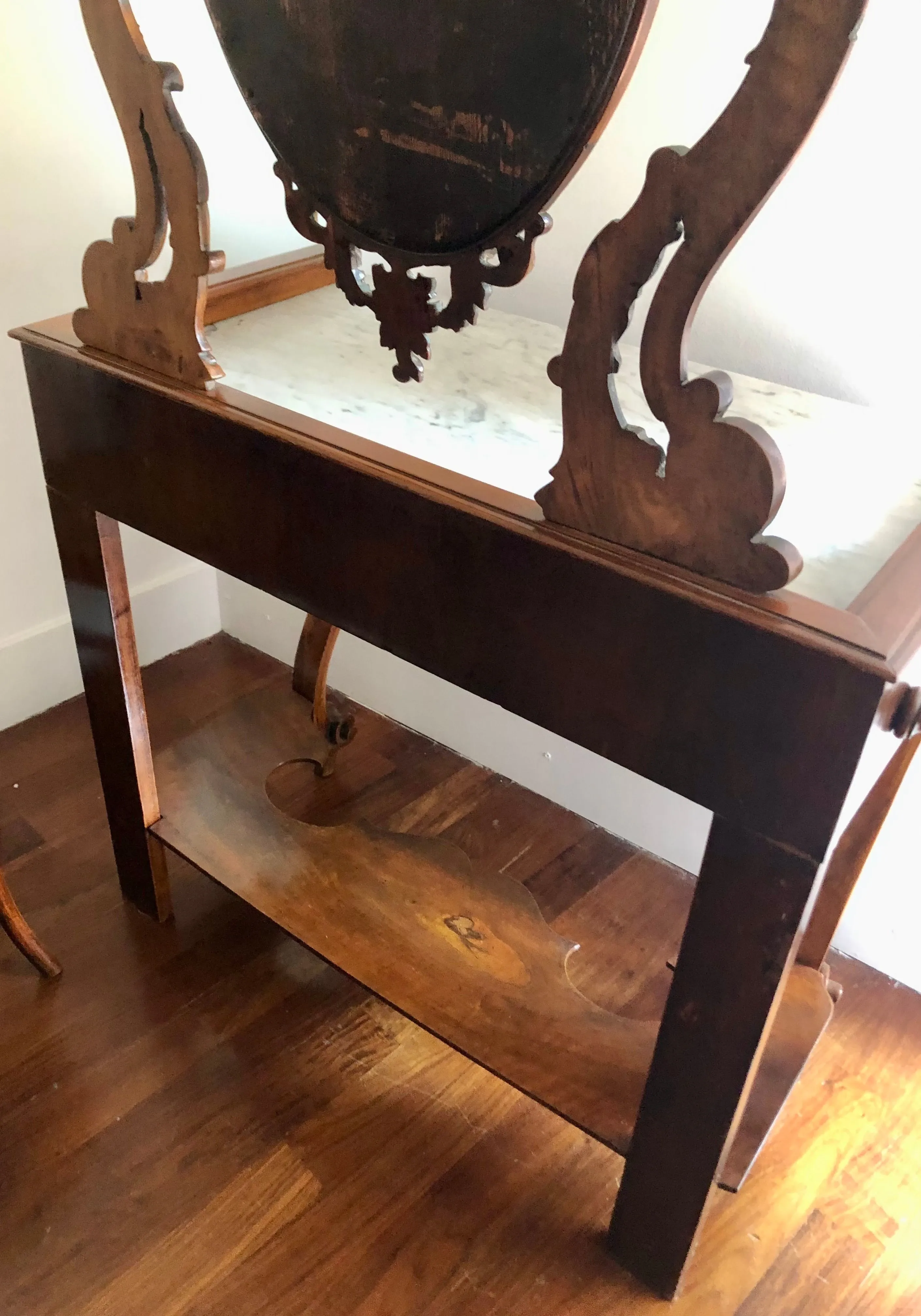 Toeletta in noce con piano in marmo (fine '800) 6