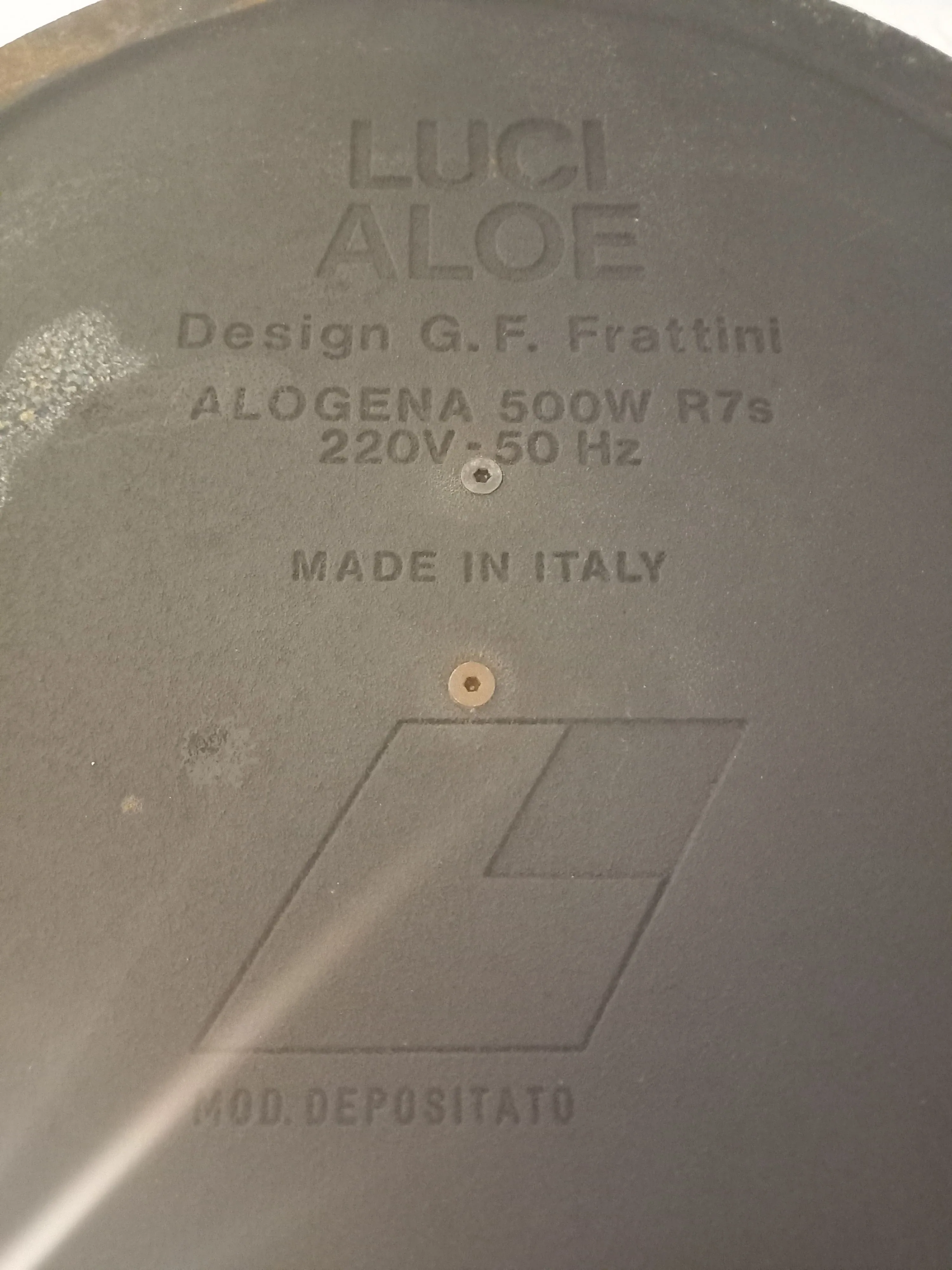 Lampada da terra Aloe di Gianfranco Frattini, Luci 1