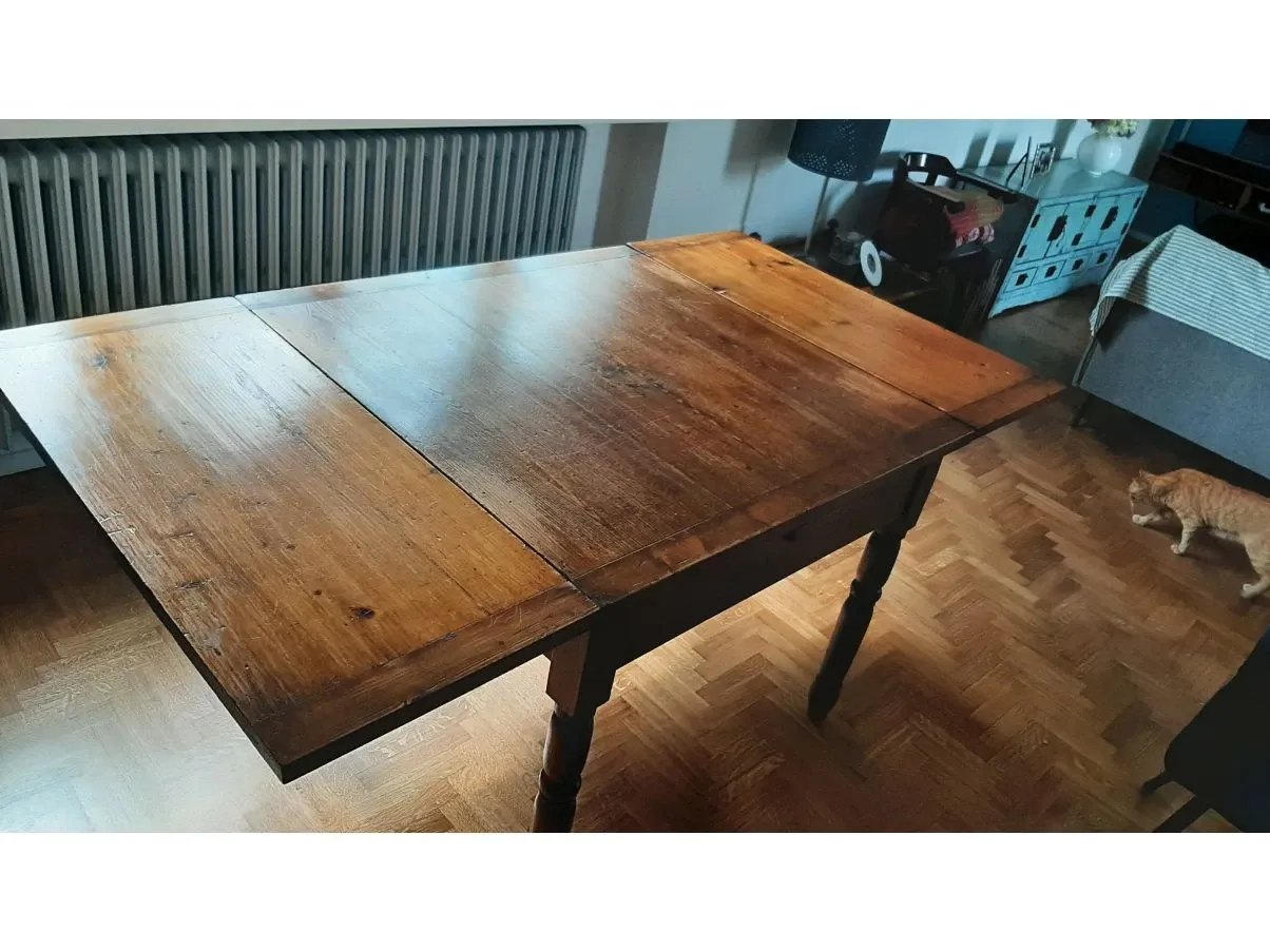 Vintage extendable square table ('900), 2