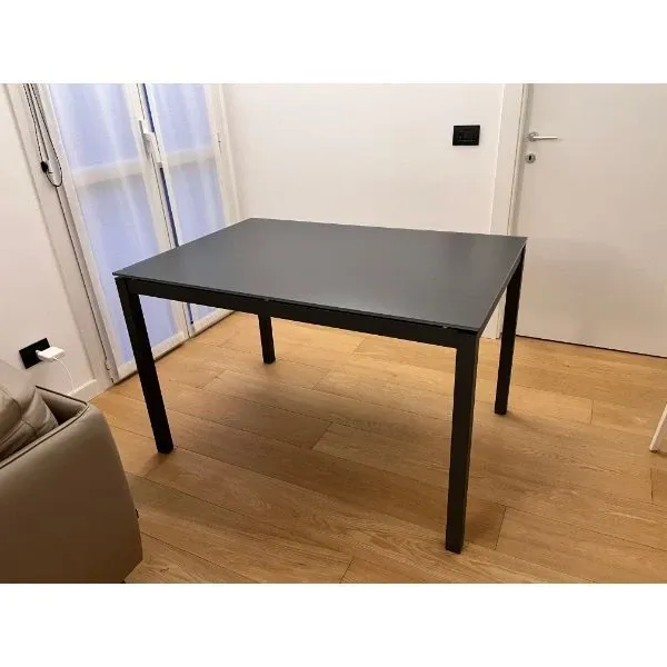 Extendable table, BONTEMPI image