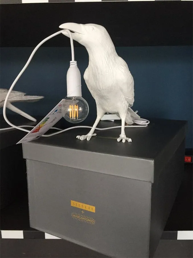 Bird Lamp White Waiting (outdoor) 2