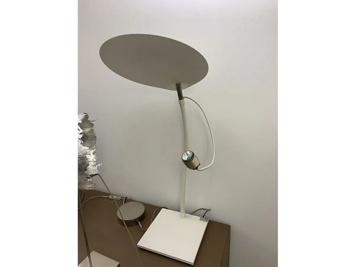 Lampada da tavolo Luce D'Oro in alluminio, Catellani & Smith 