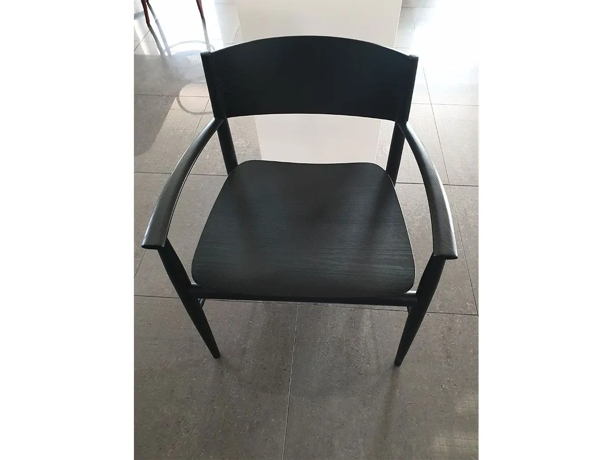 Neve chair with armrests in ash wood (black), Porro 3