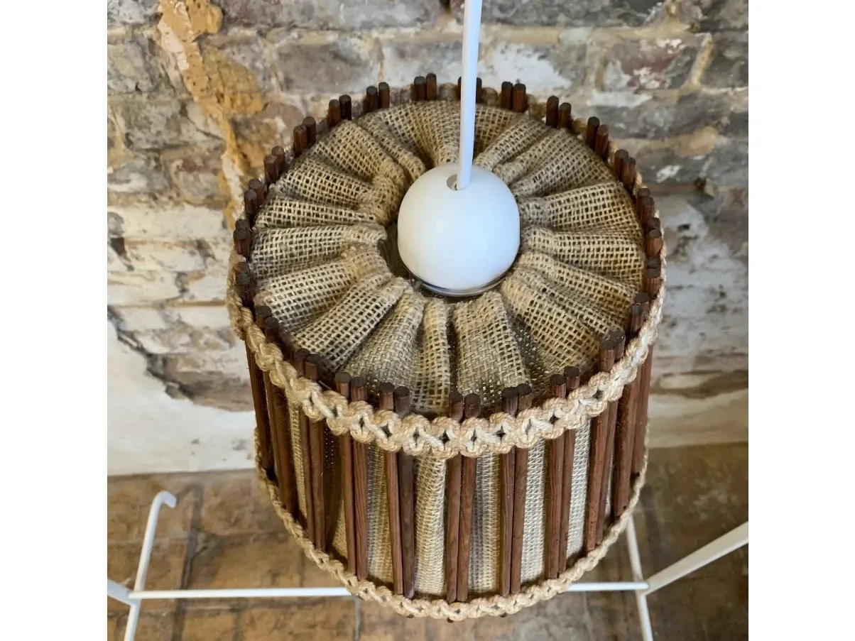 Lampada a sospensione vintage scandinava (anni '60) in legno e lino 5