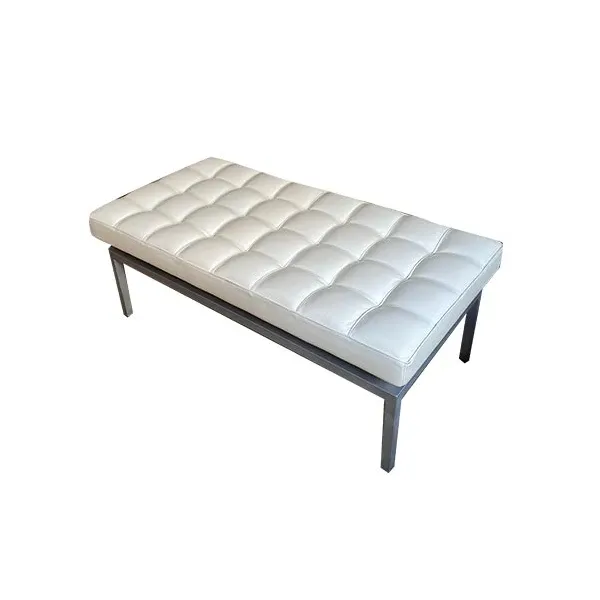 Boss upholstered bench by Bruno Rainaldi in leather, Alivar image