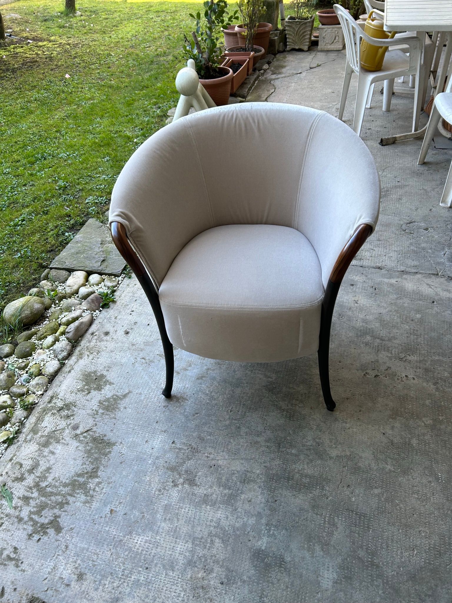 Progetti armchair in wood and fabric by Umberto Asnago, Giorgetti  Main