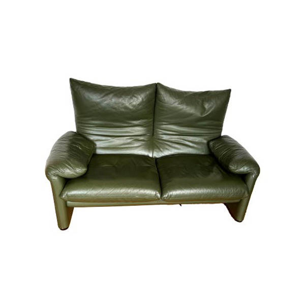 Maralunga iconic 2-seater sofa in leather (green), Cassina image