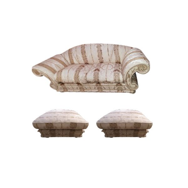 Set divano vintage in stile classico con 2 pouf abbinati image
