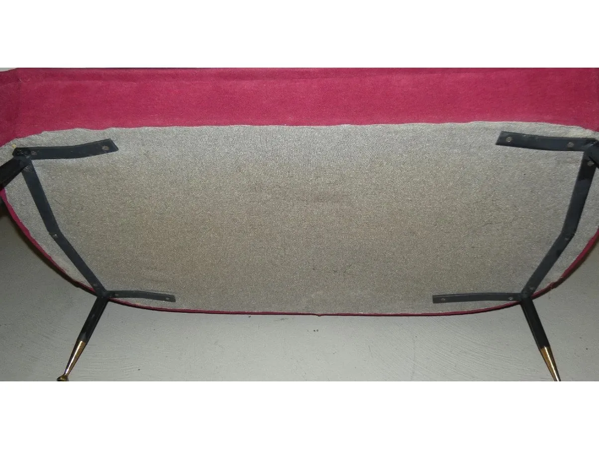 Vintage sofa in red velvet (1950s) 4