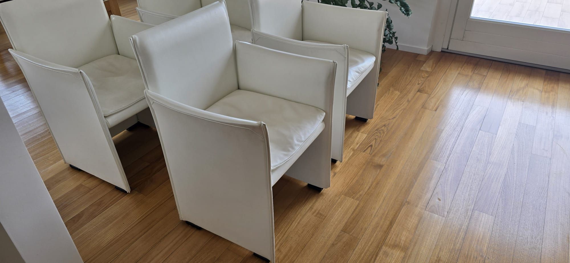 Set di 4 poltroncine Break in pelle bianca di Mario Bellini Side