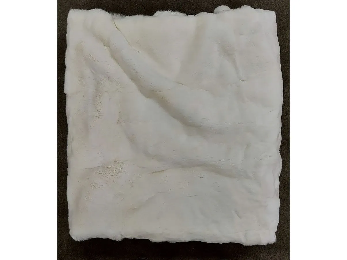 R / 15 Shariff fur blanket (white), Ivano Redaelli 1