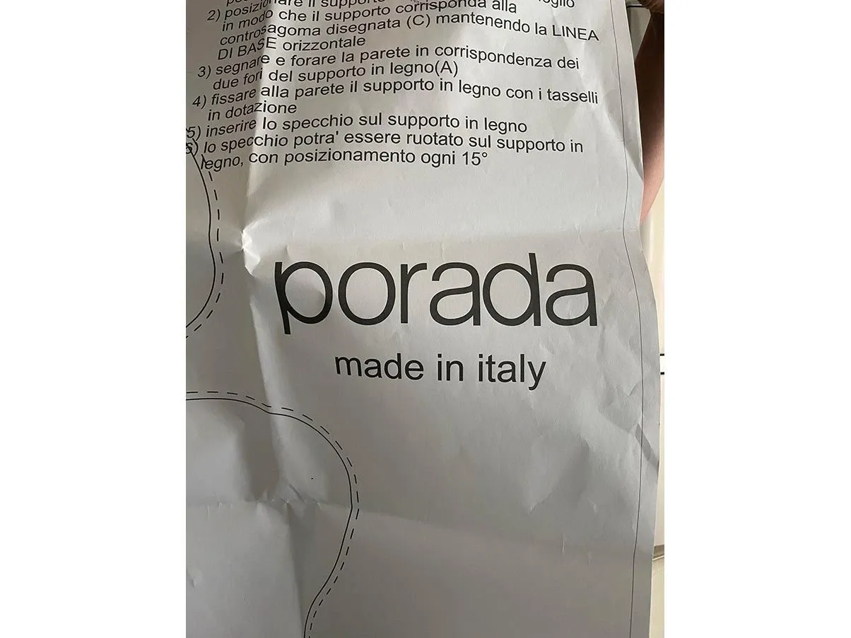 Decorative mirror in the shape of a flower, Porada 2