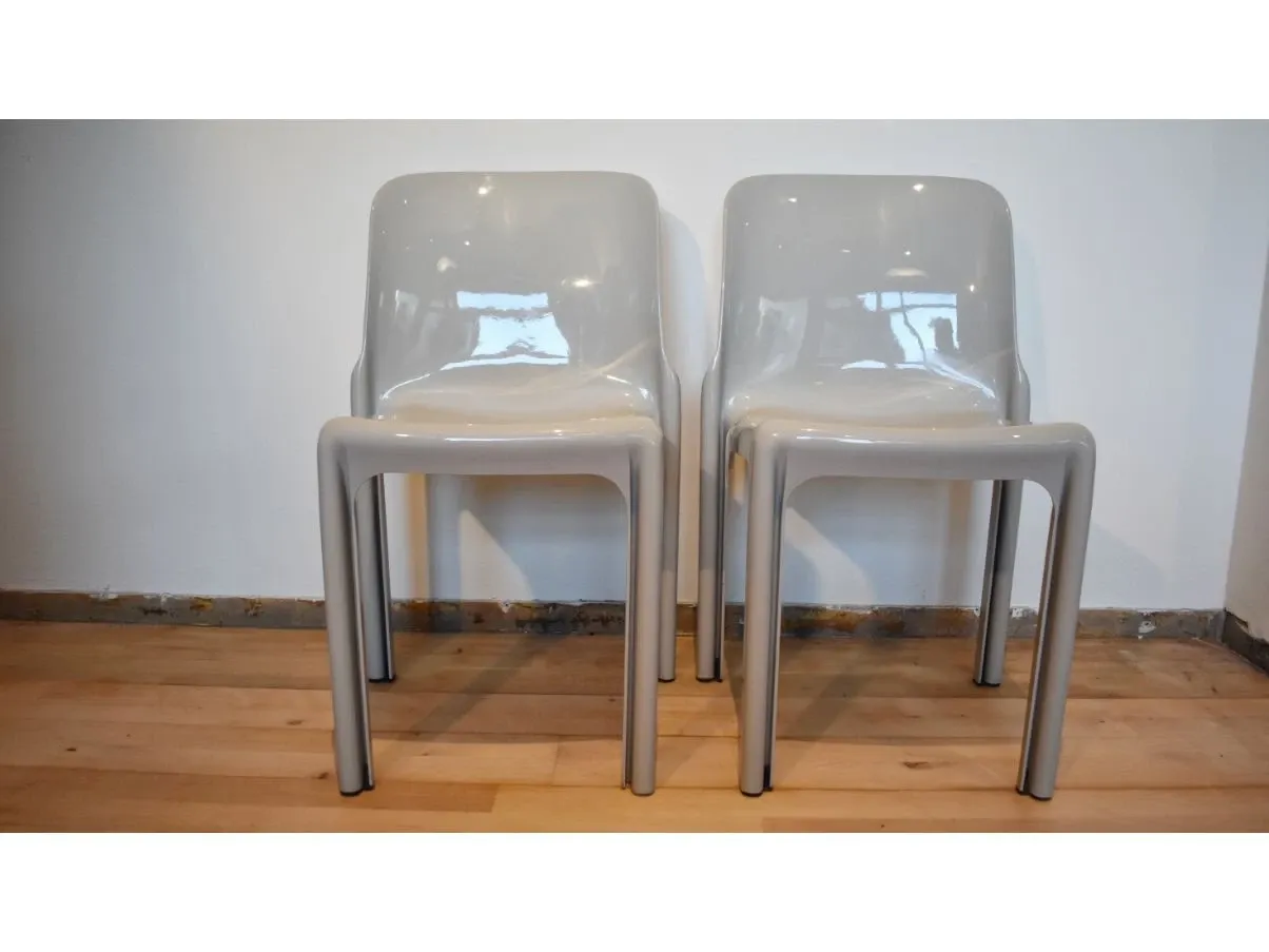 Set of 2 vintage Selene chairs by Vico Magistretti (1960s) 2