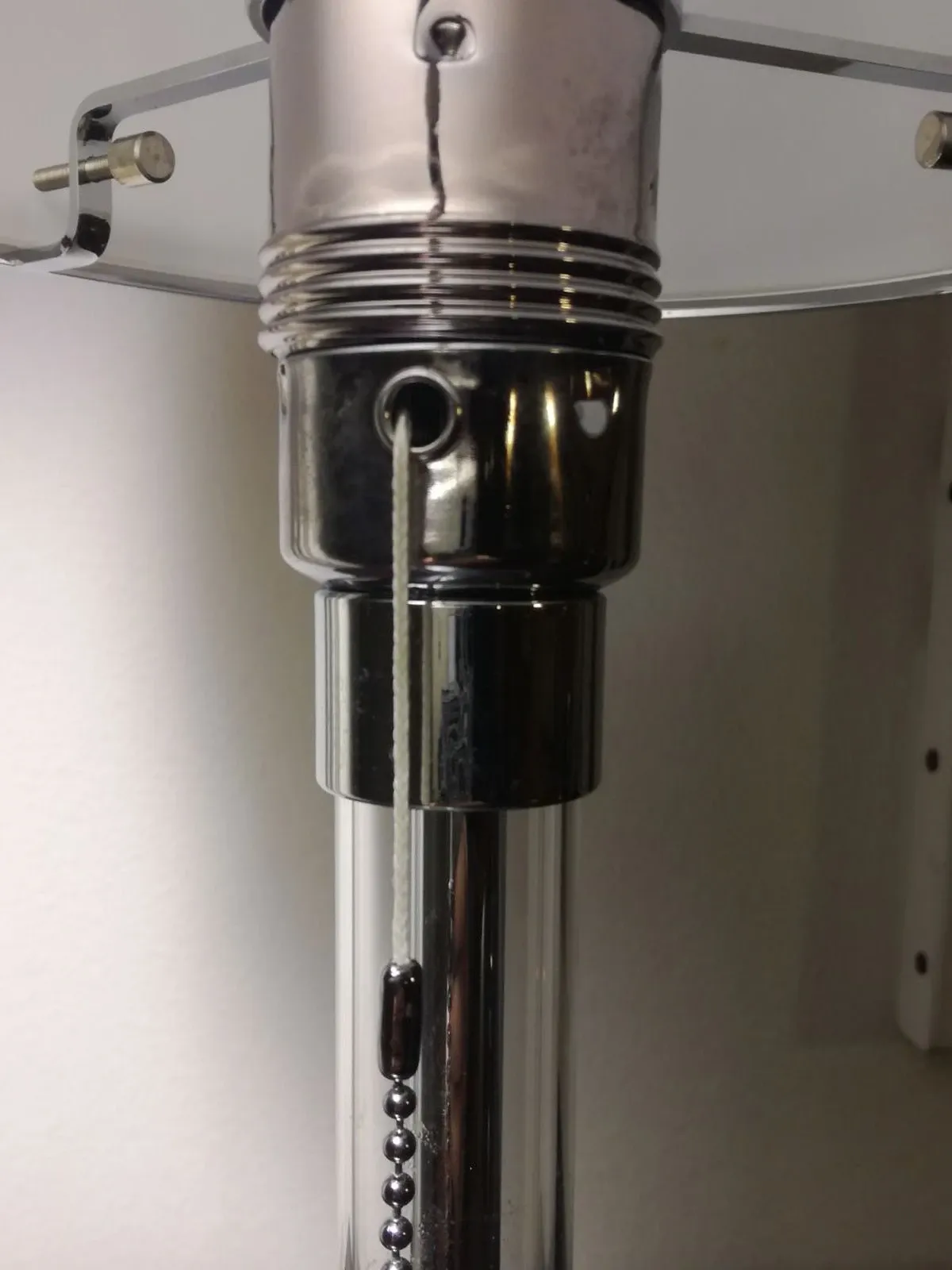 Lampada 108, Alivar 4