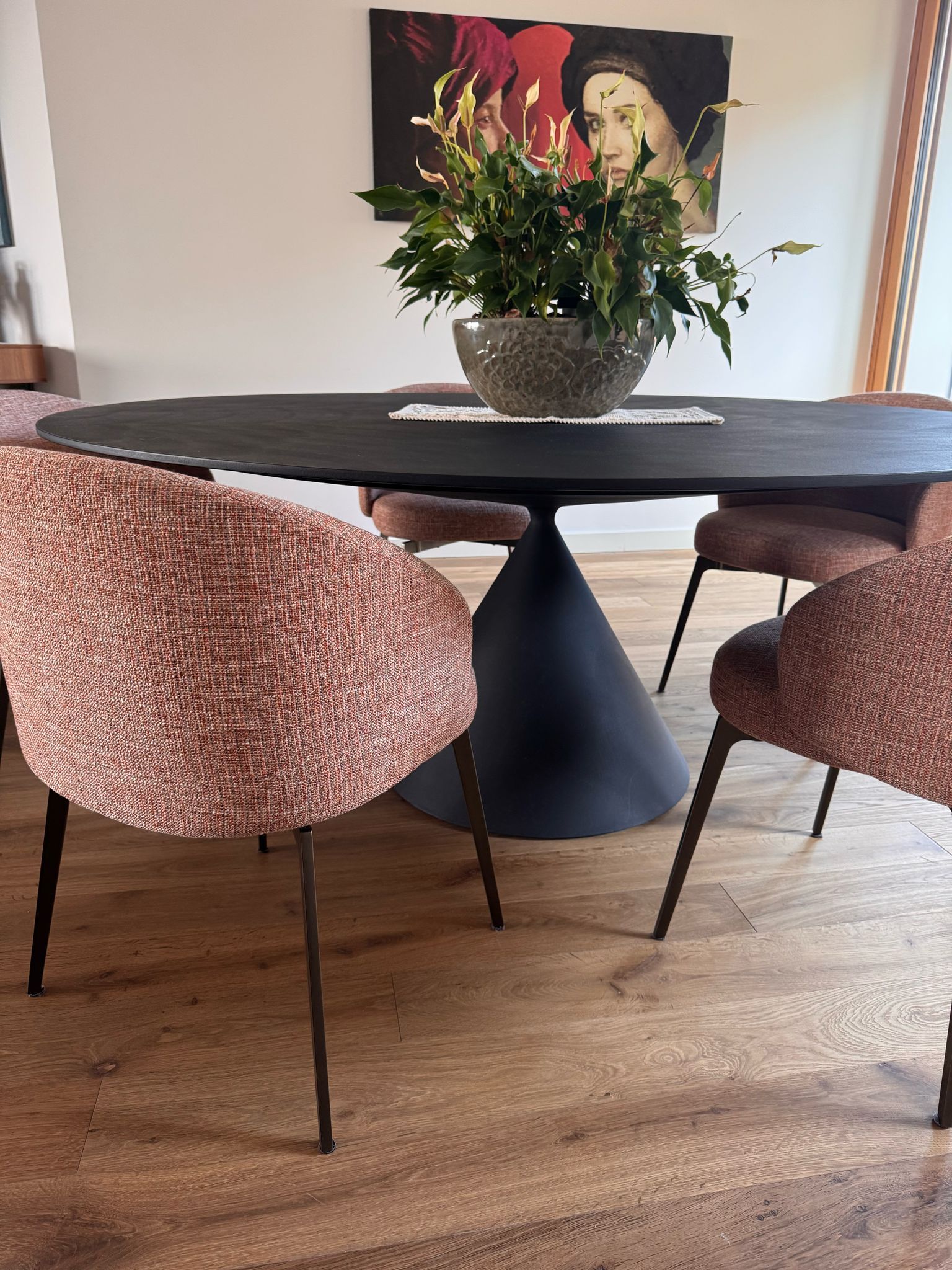 Marc Krusin Black Round Dining Table Clay 11