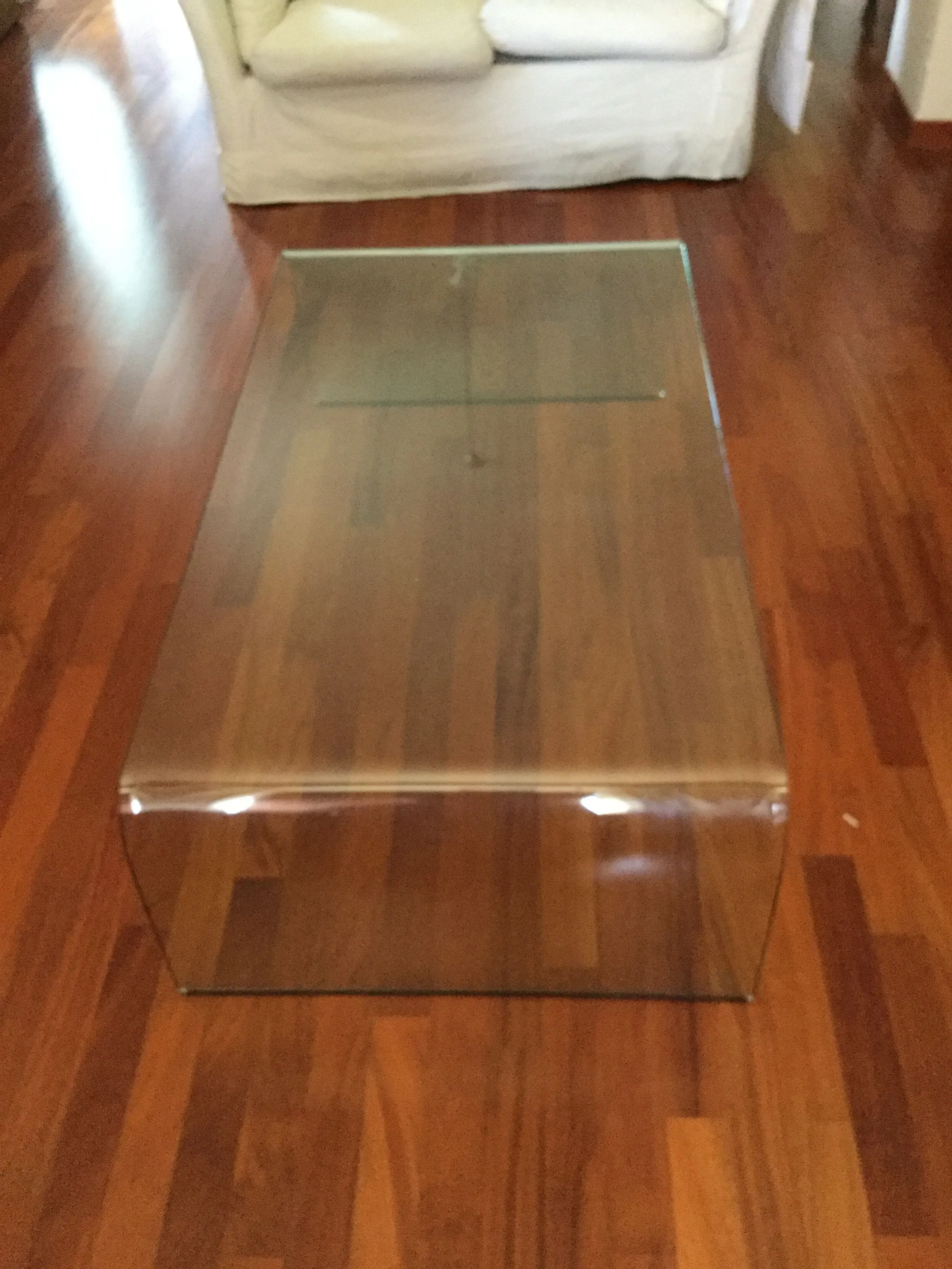 Ponte curved glass table 2