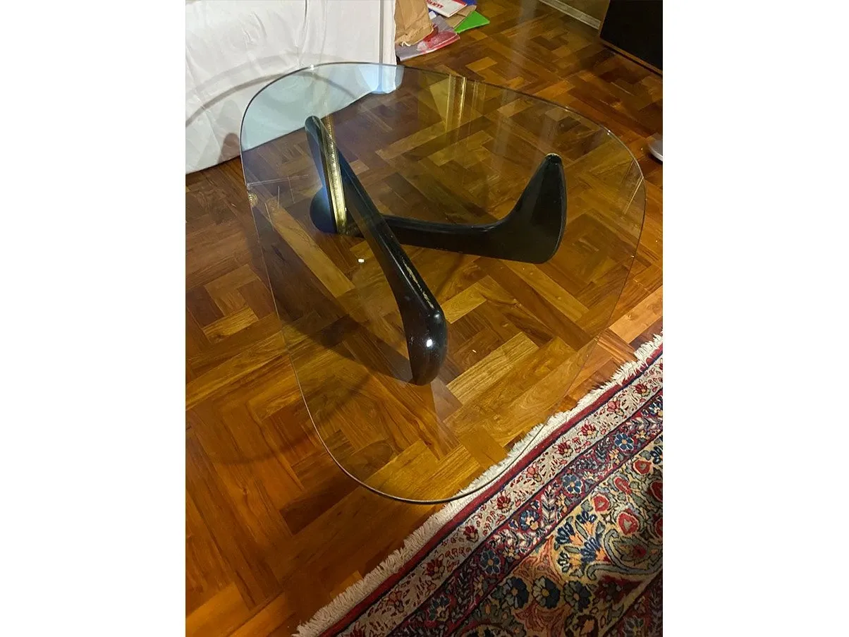 Tavolino triangolare vintage in vetro e legno frassino (nero) 3