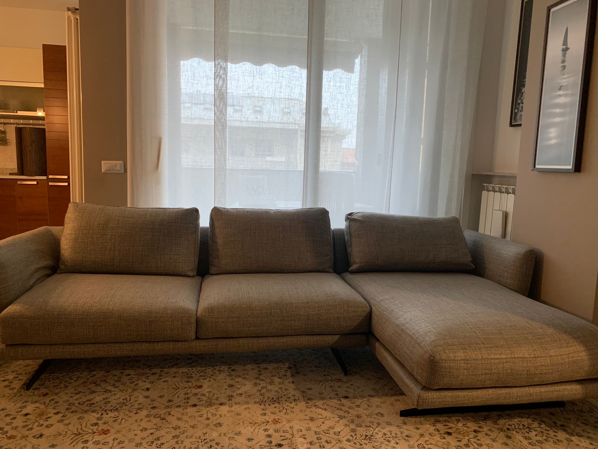 Royal 3 seater sofa upholstered in fabric, Ditre Italia Front