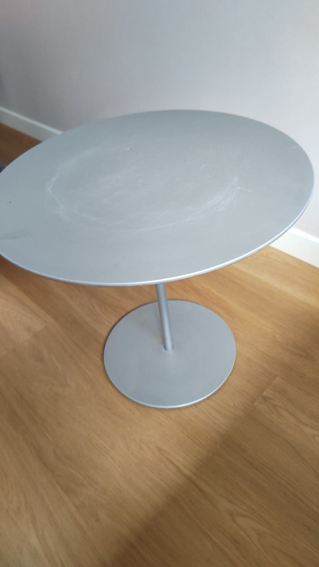 Round Coffee Table On-Off by Piero Lissoni 11