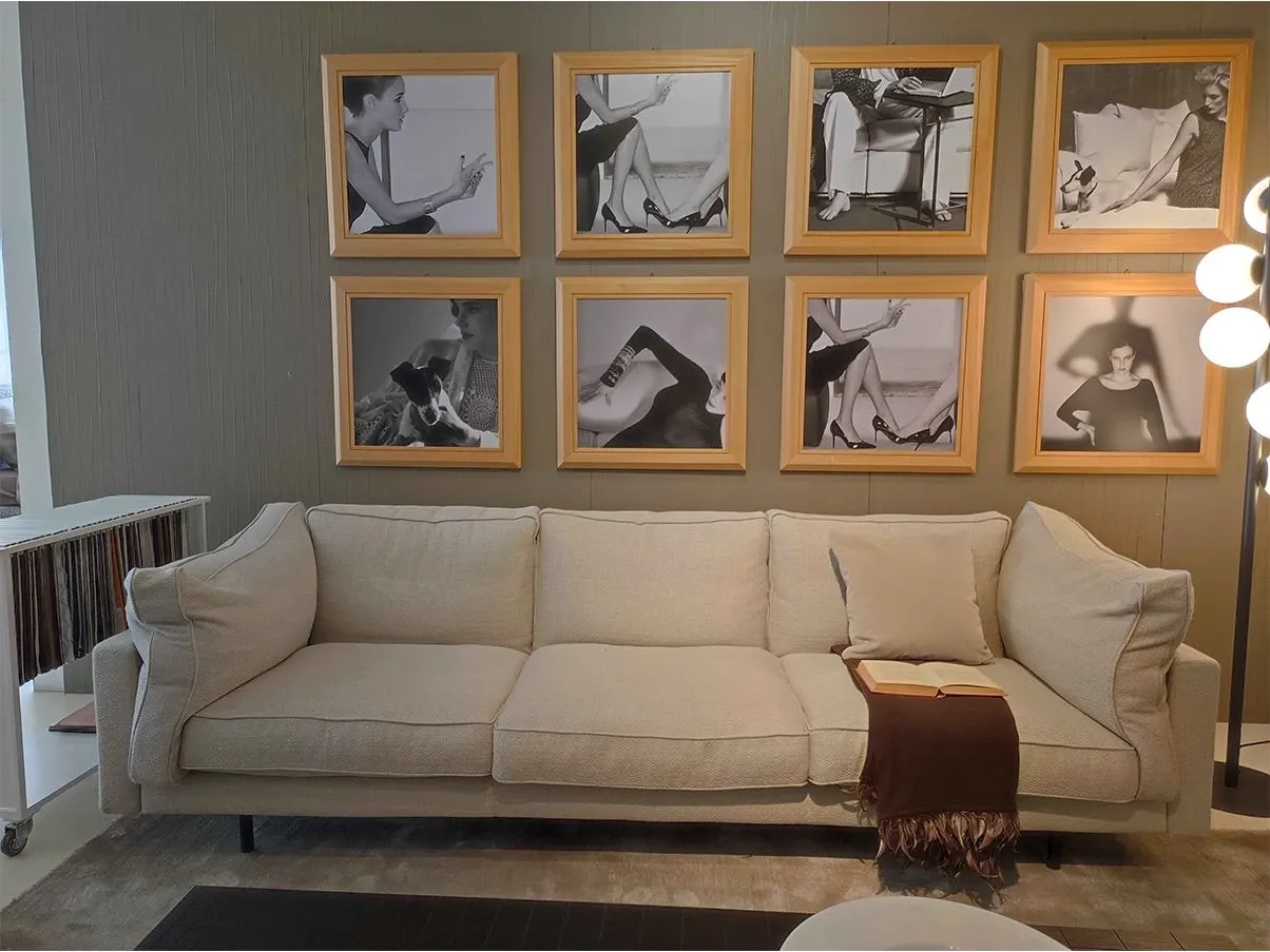 Square 16 sofa in fabric with metal feet 2