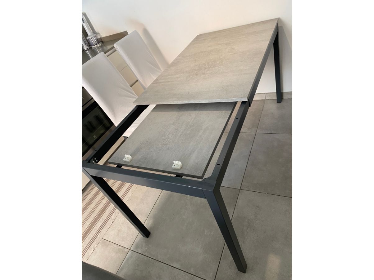Tavolo Connubia rettangolare allungabile Brand