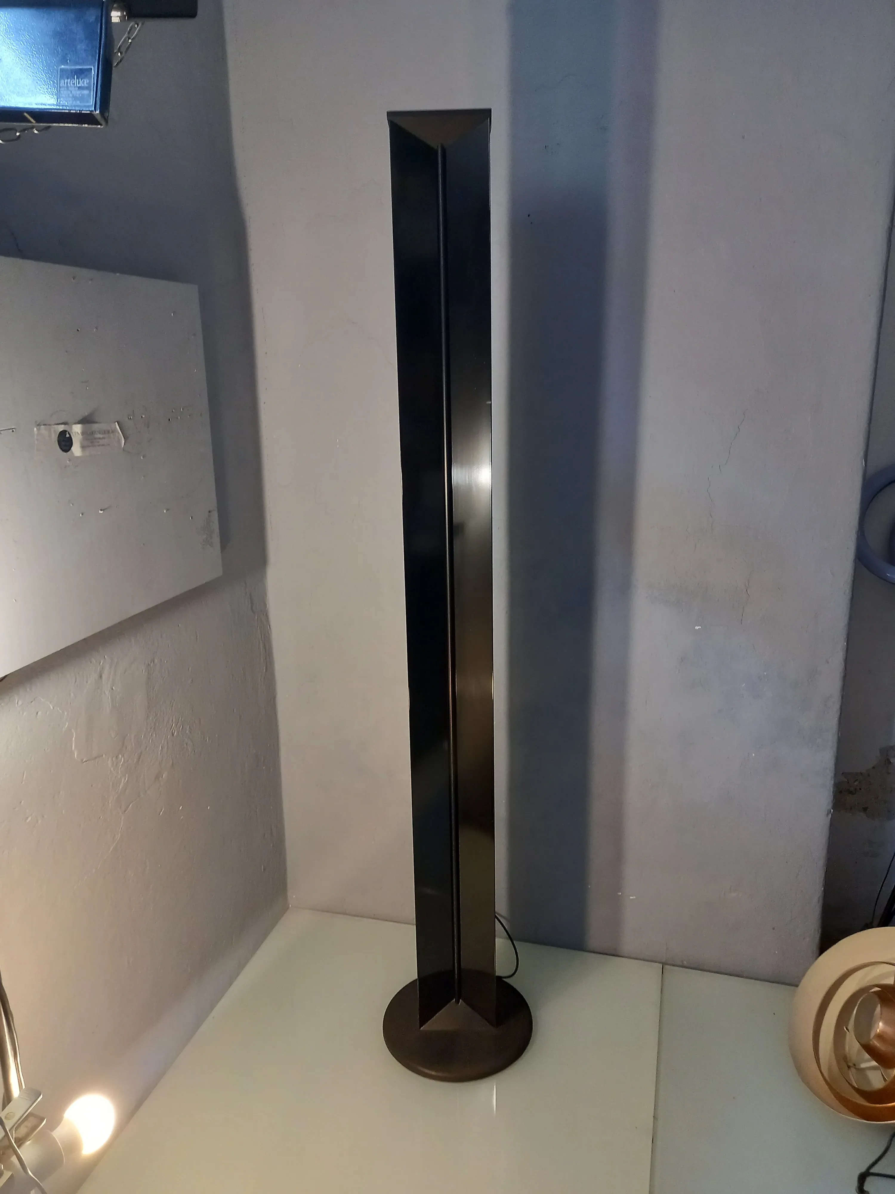 Lampada da terra Aloe di Gianfranco Frattini, Luci 2