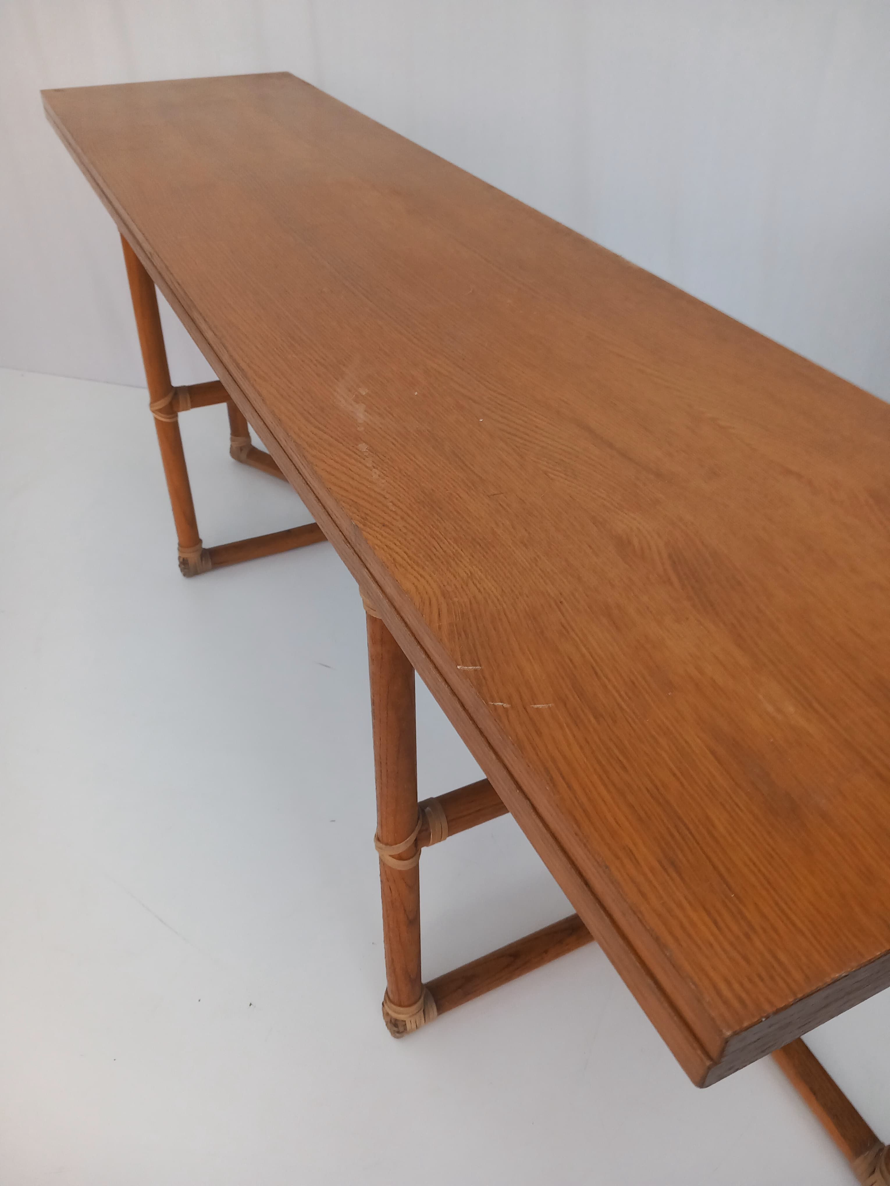 Consolle/tavolo McGuire in legno di rovere e rattan di Lyda Levi (anni '70) Details