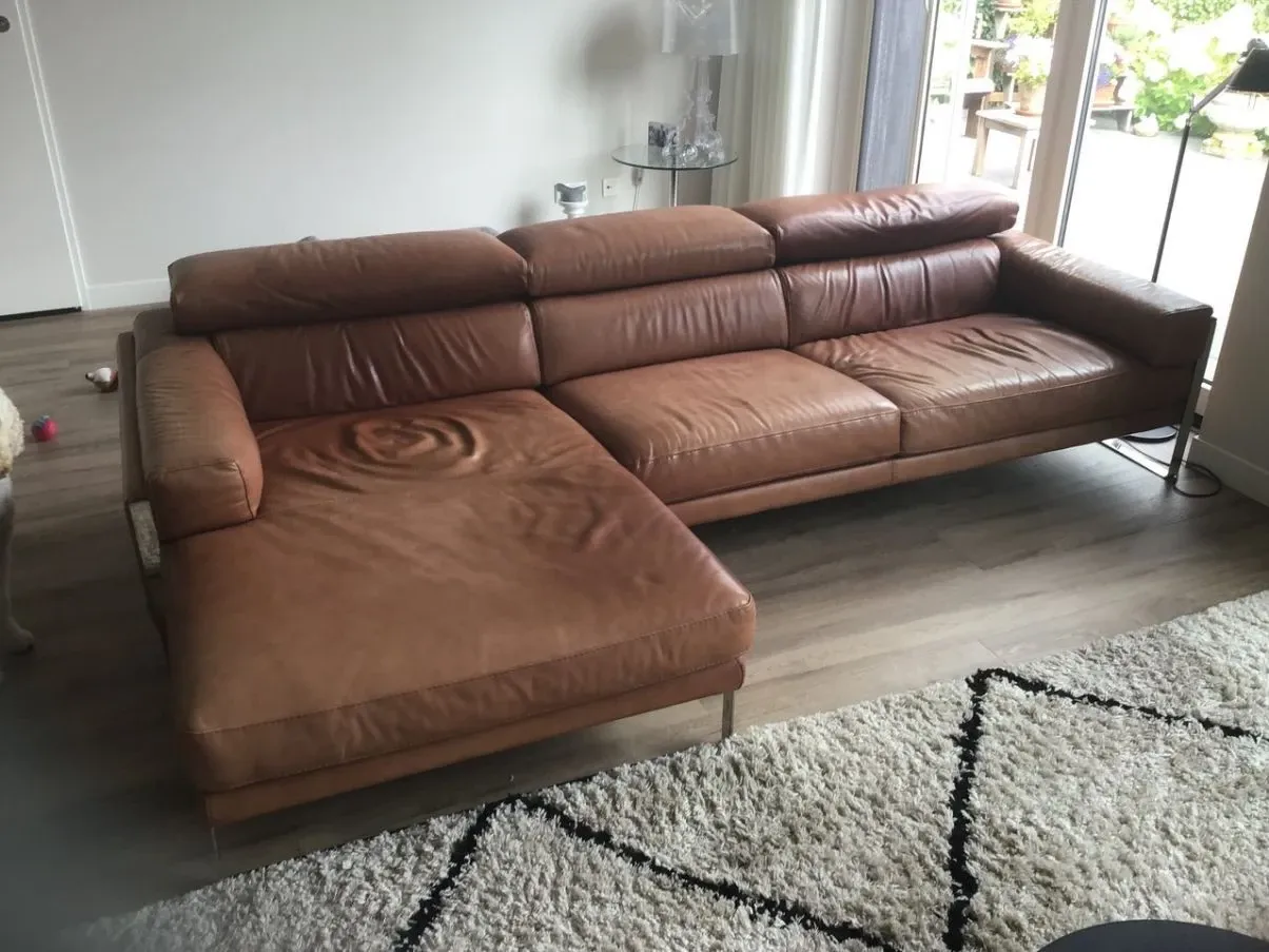 Madrid corner sofa in cognac leather, Calia image