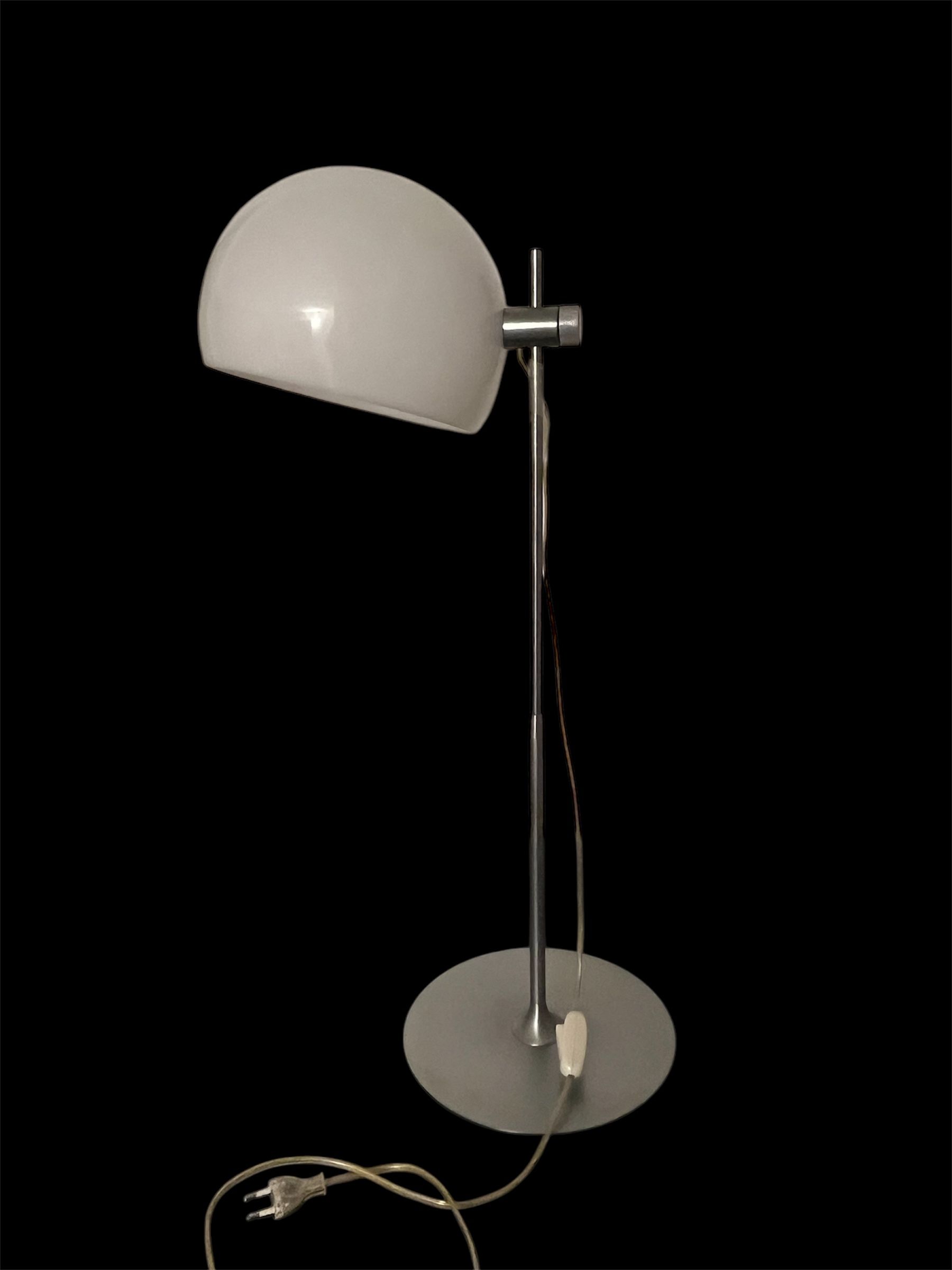 Joe 30 Table Lamp by Joseph Sancho Main