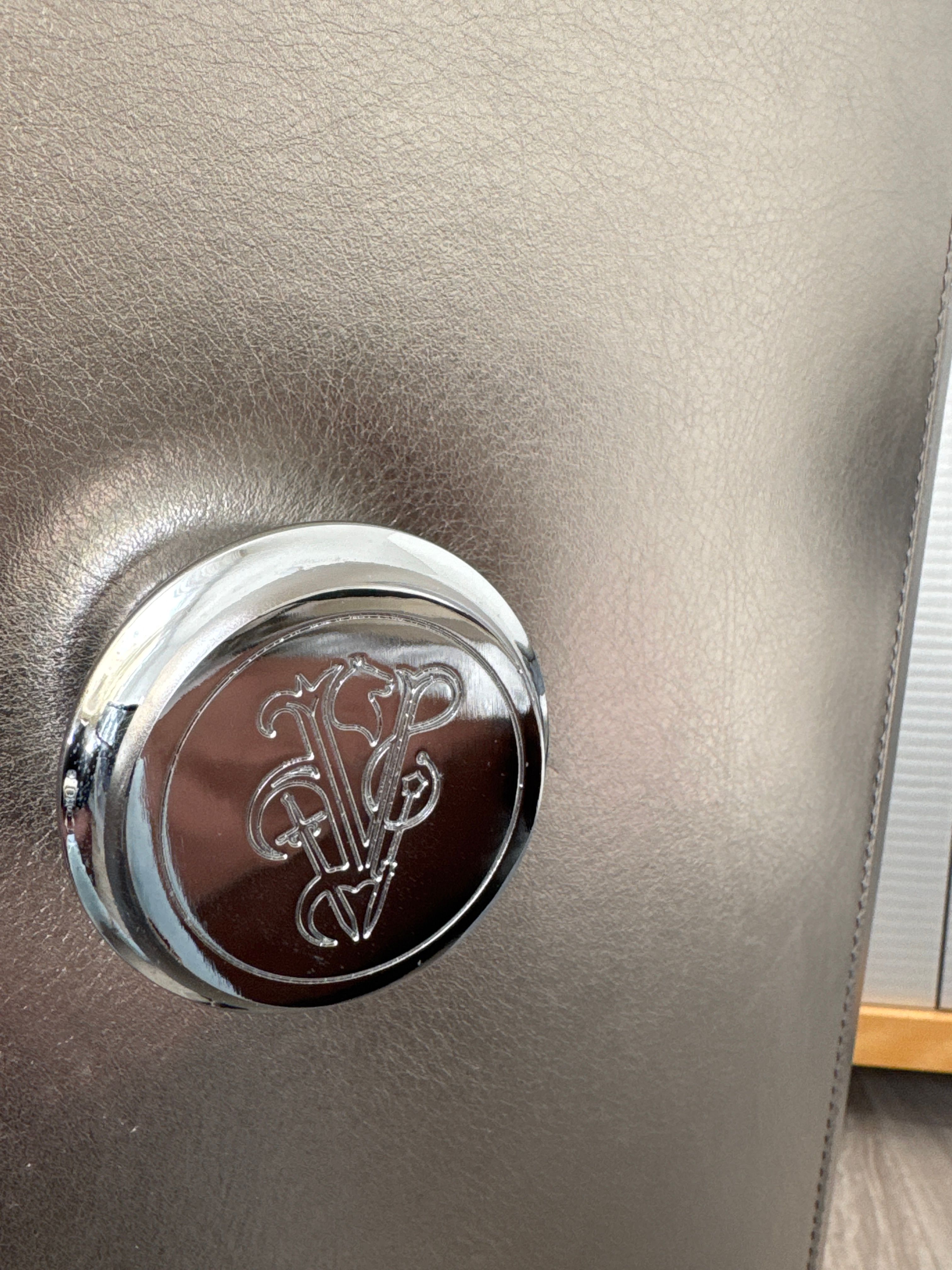 Sgabello da bar Lixus in pelle argento Side