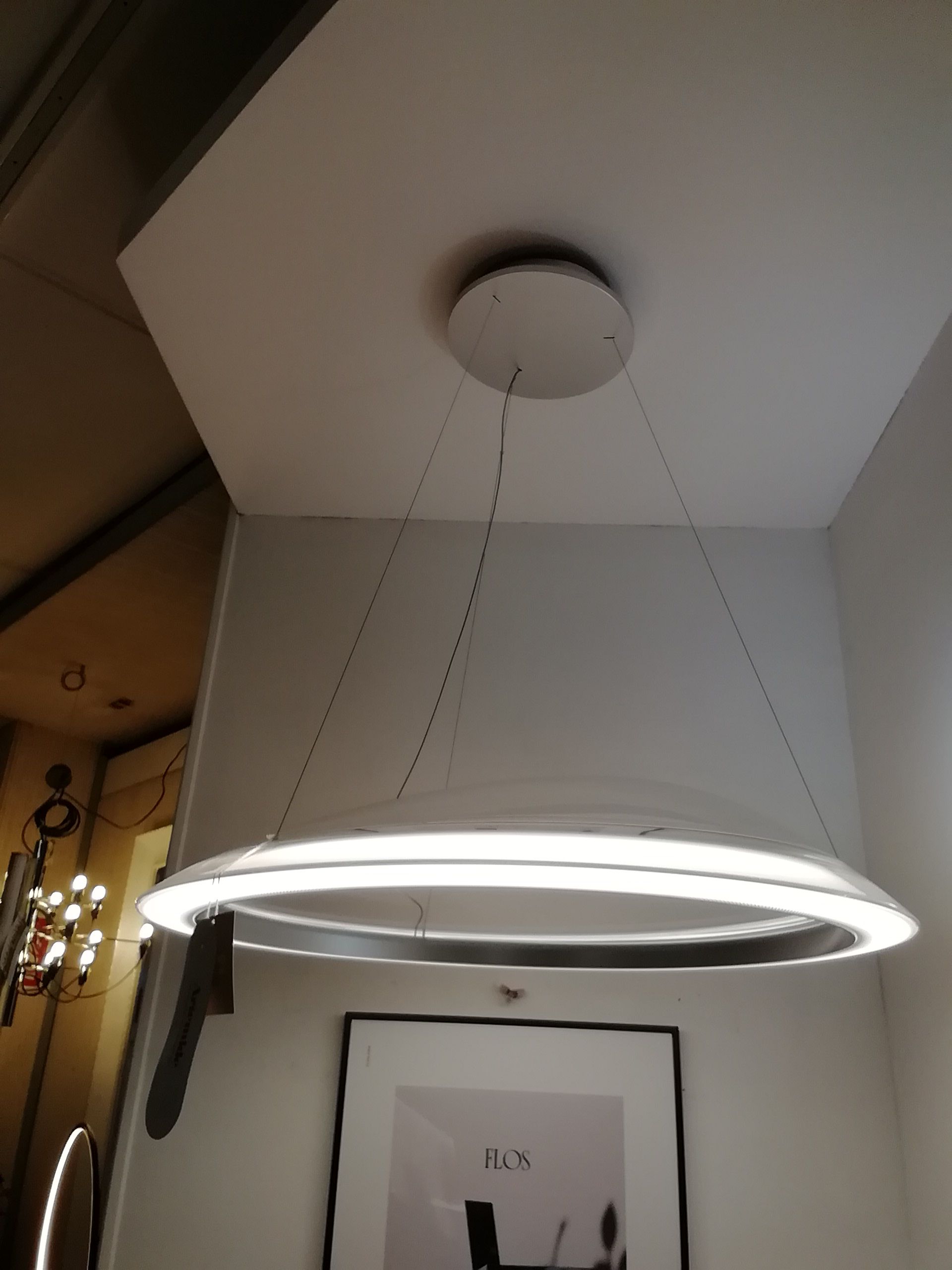 Ameluna Pendant Light for Mercedes-Benz Front