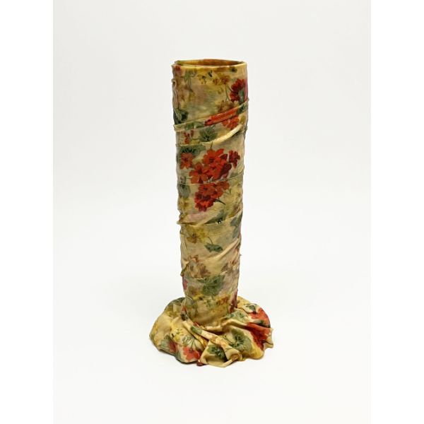 Tall Fare vase by Gaetano Pesce, Meritalia image