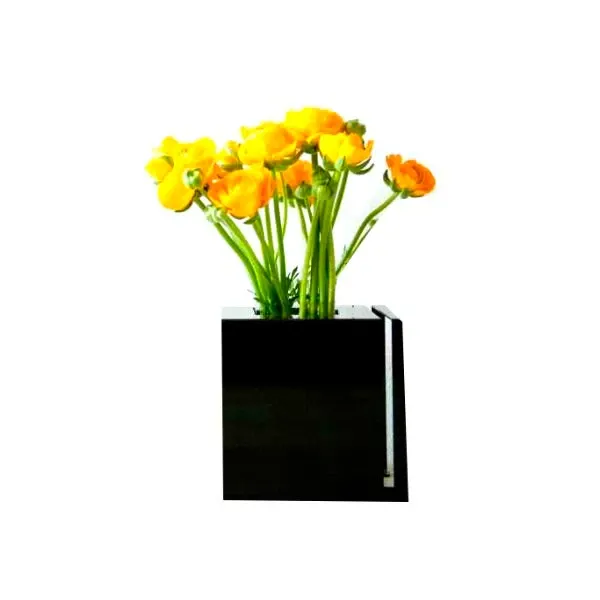 Black decorative vase in sheet metal, Irene Cannarella image