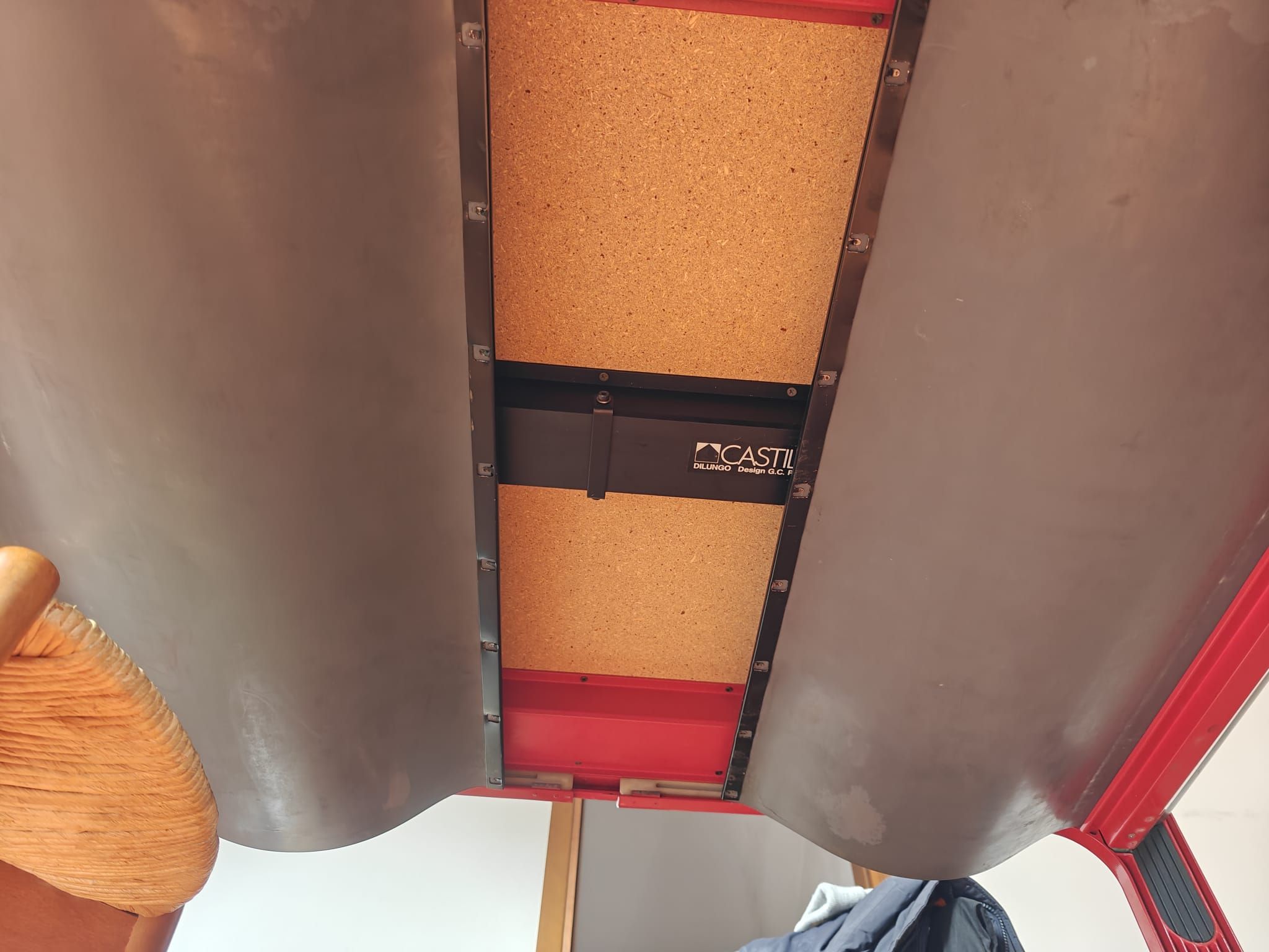 Vintage Extendable Table Dilungo by Giancarlo Piretti Details