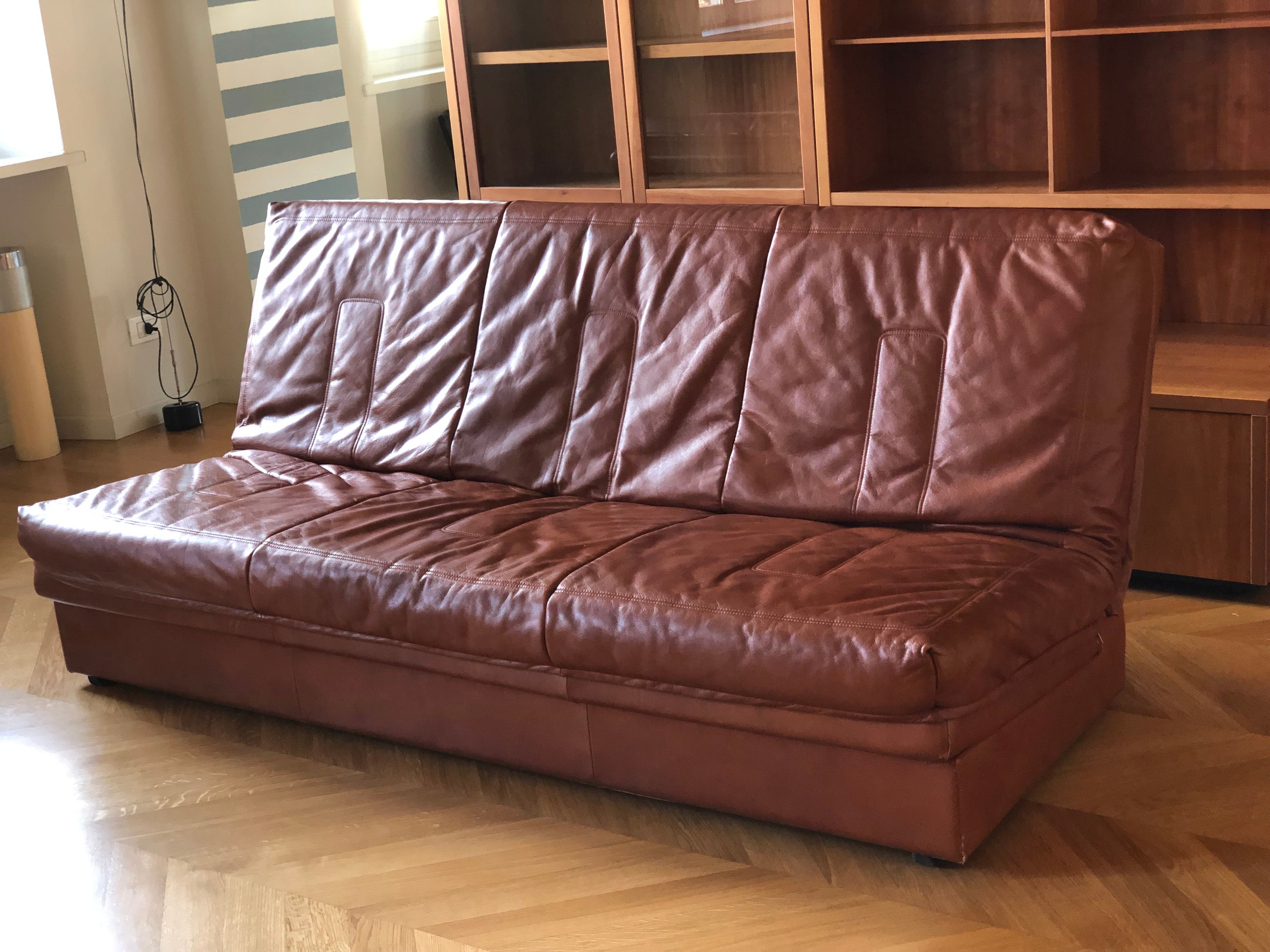 Divano letto 3 posti in pelle marrone (anni '70) Front