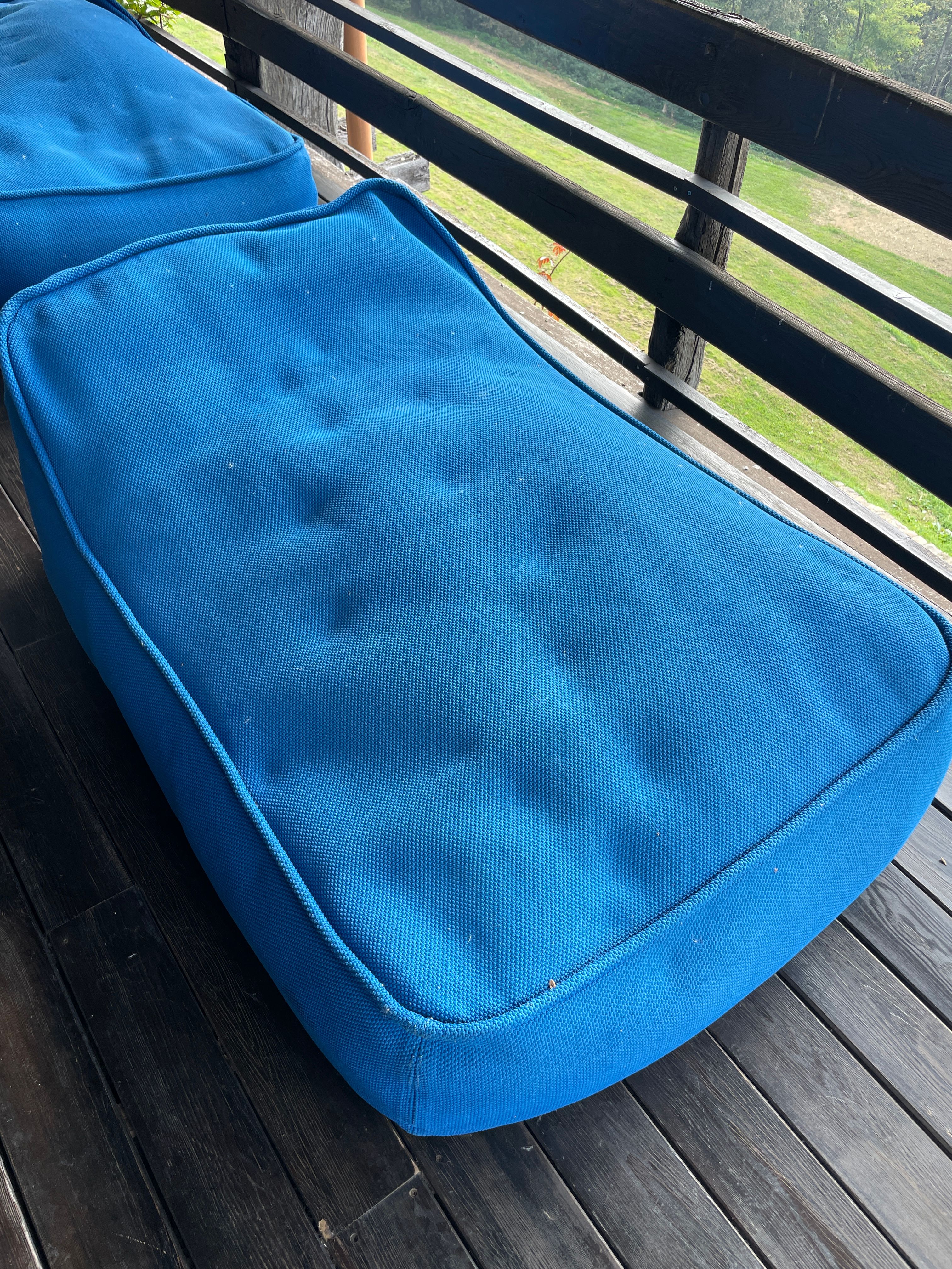 "Paola Lenti Float Blue Pouf" Main