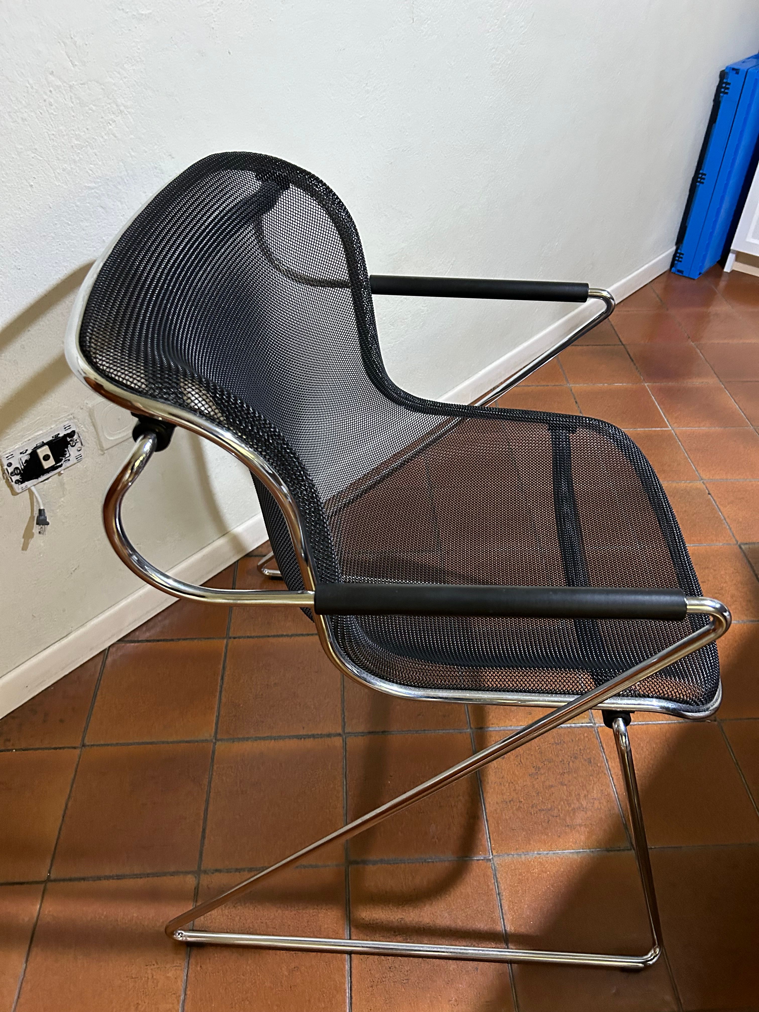 Penelope Armchair by Charles Pollock (1980s Vintage Chair) Brand