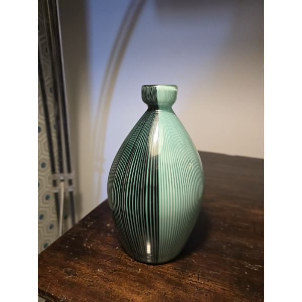 Glossy Tessuto vase by Carlo Scarpa, Venini image