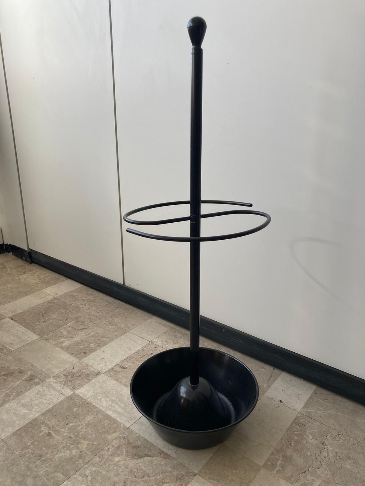 Servopluvio umbrella stand by Achille and Pier Giacomo Castiglioni, Zanotta 5