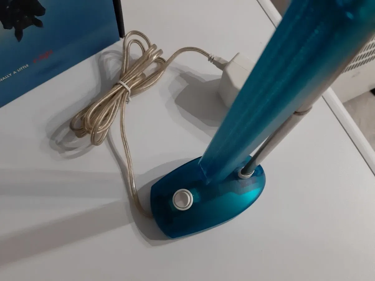 Microlight table lamp, Artemide 2