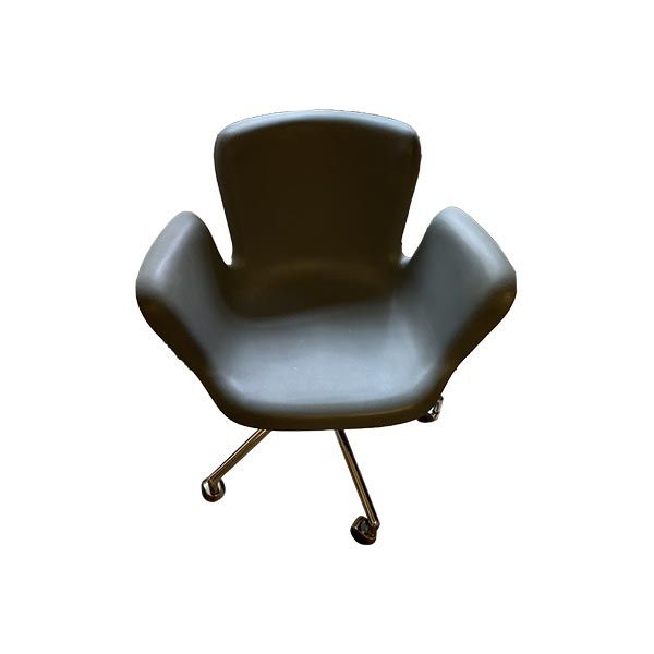 Juli swivel chair with shiny chromed base, Cappellini image