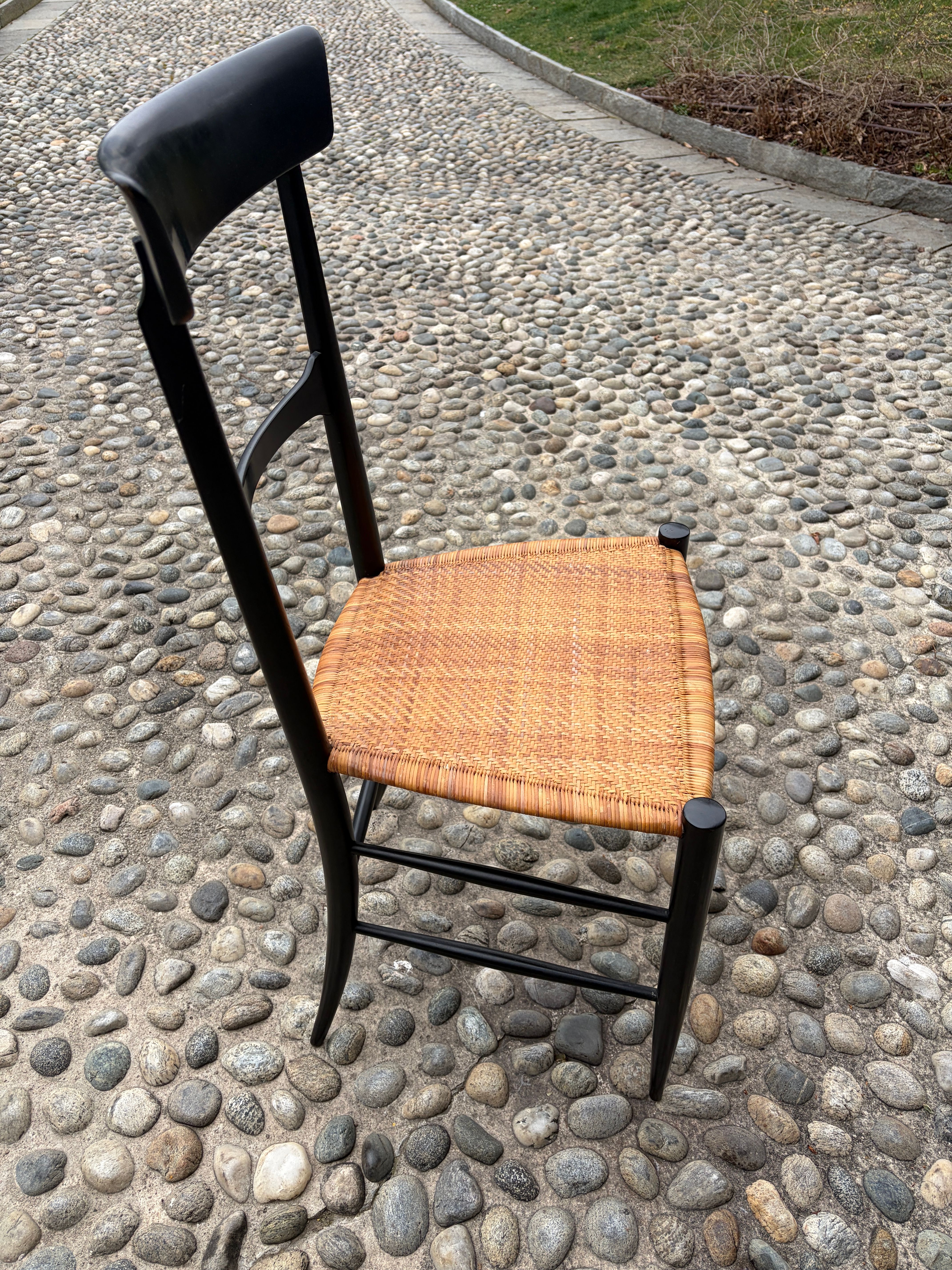 Set of 4 Chiavari Chairs (1960s) Side