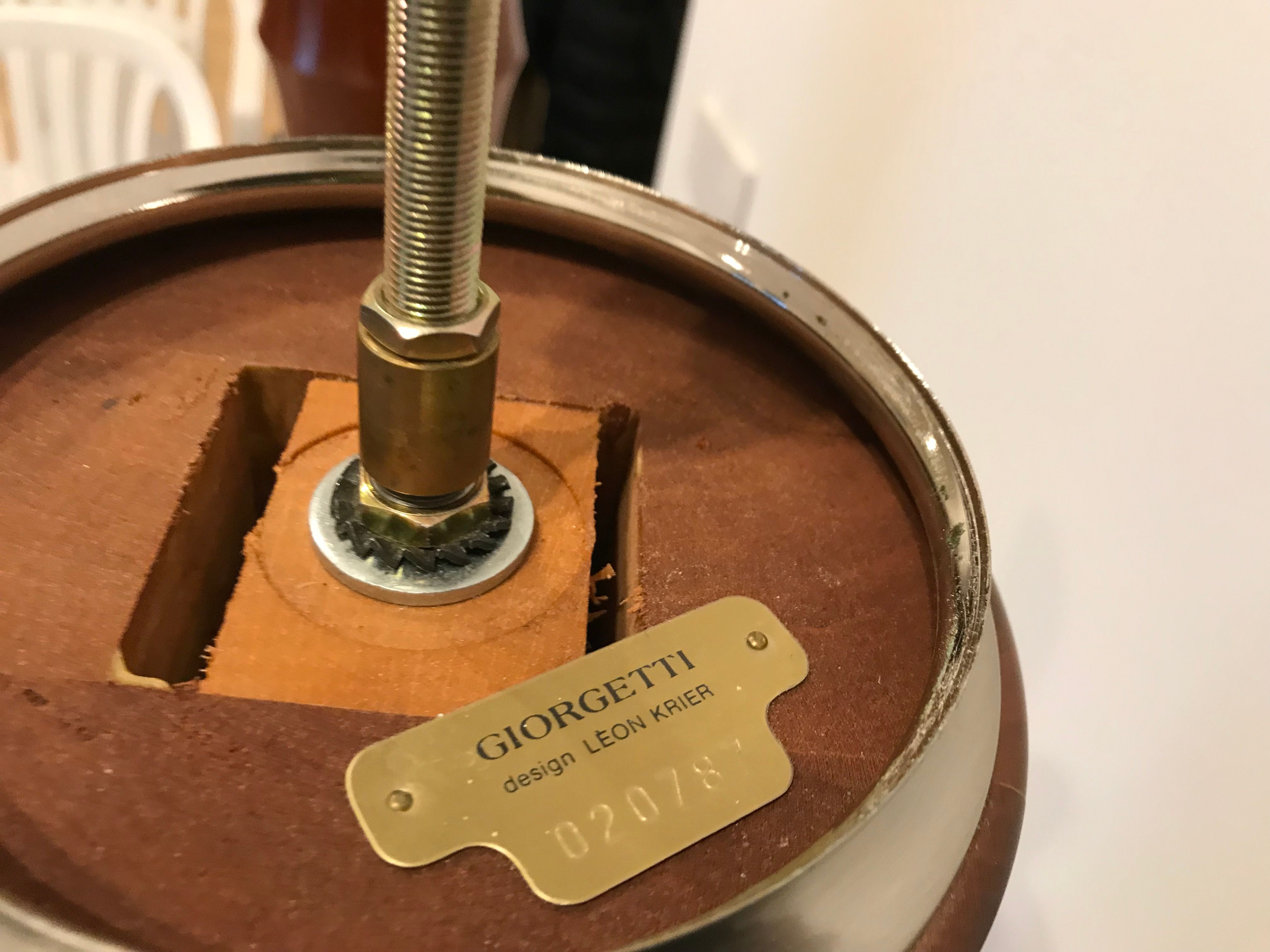 Lampada da terra Palmus in legno massello e vetro di Murano di Leon Krier, Giorgetti Brand