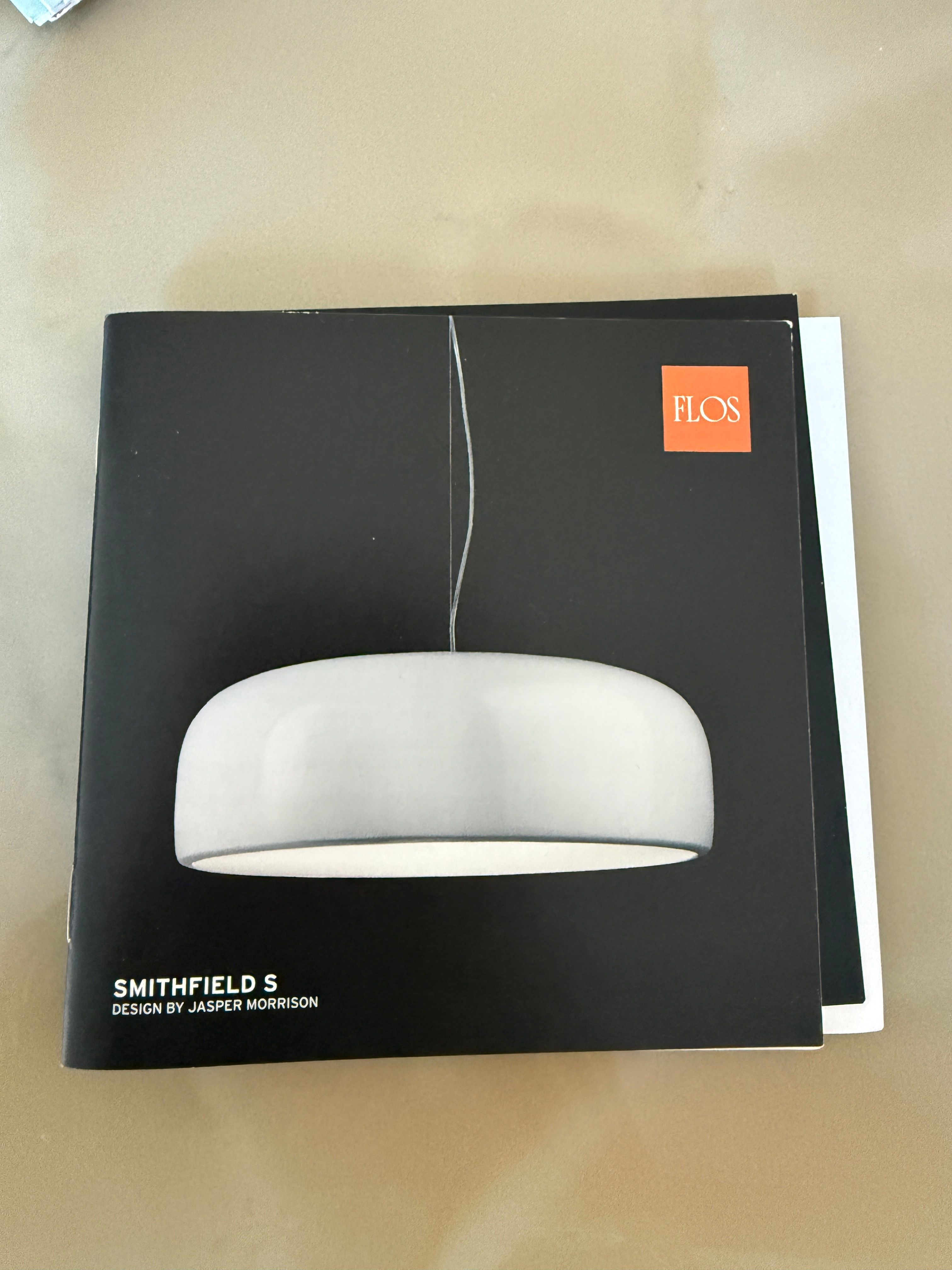 Lampadario Smithfield in alluminio verniciato di Jasper Morrison, Flos Front