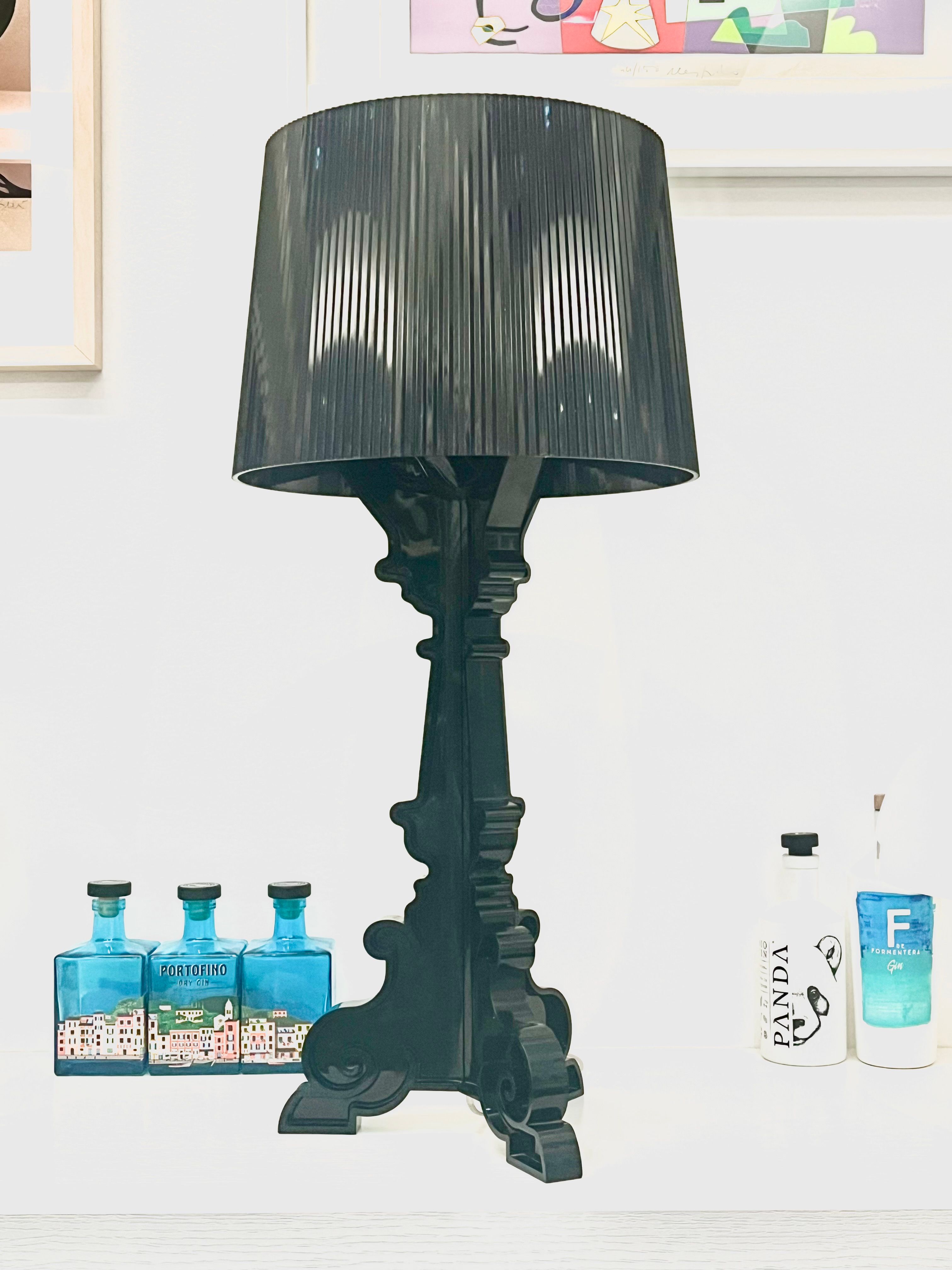 Lampada da tavolo Bourgie nera di Ferruccio Laviani Front