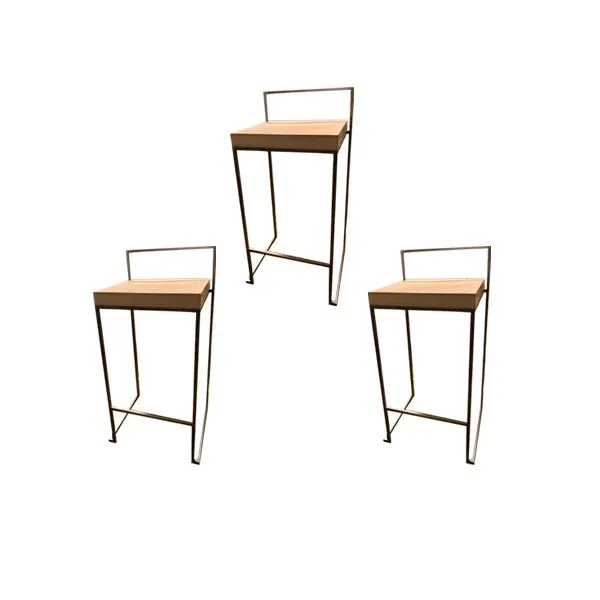 Set 3 sgabelli Cubo impilabili in legno e acciaio 1